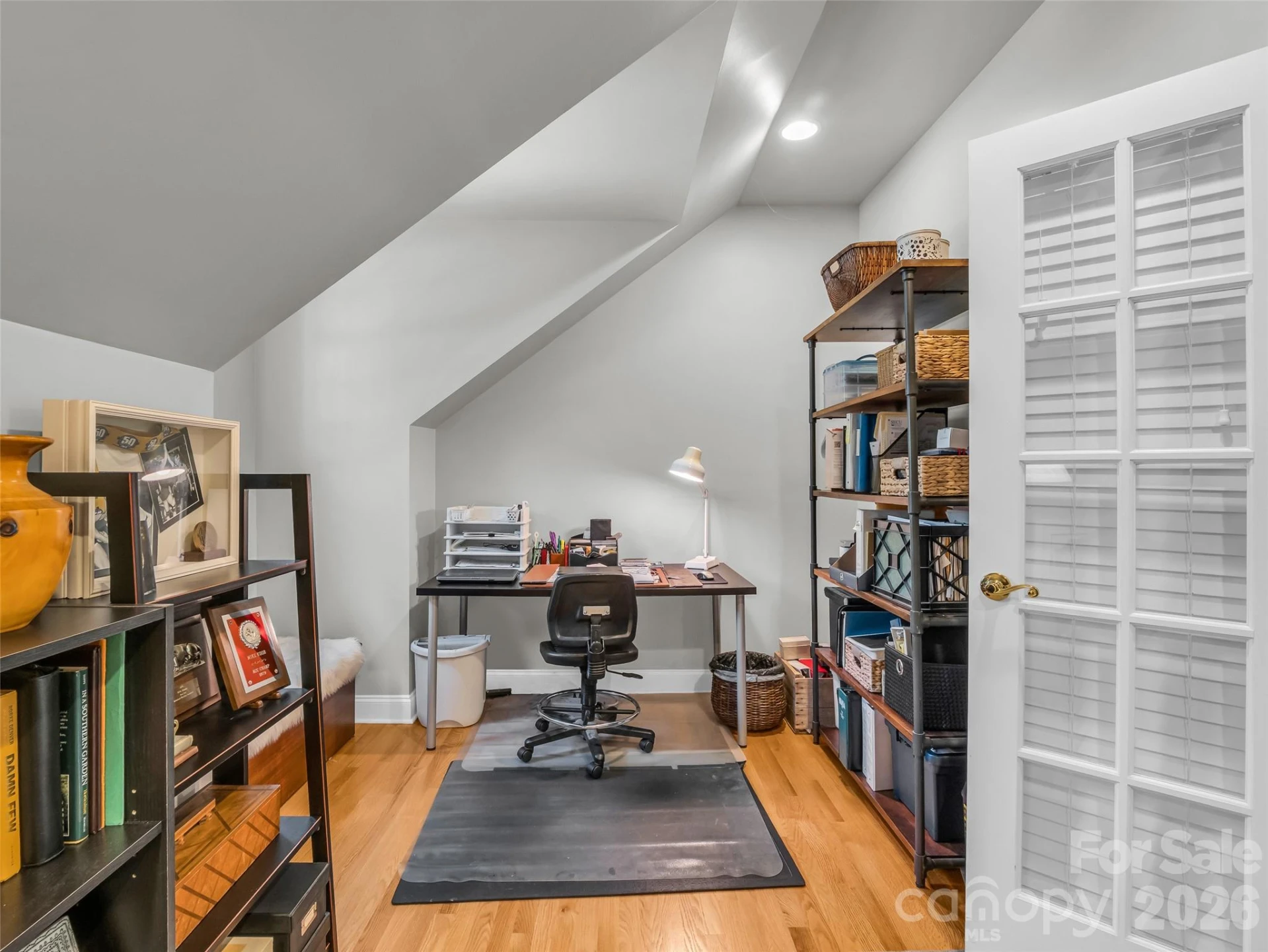 1042 Columbine Road - Photo 33