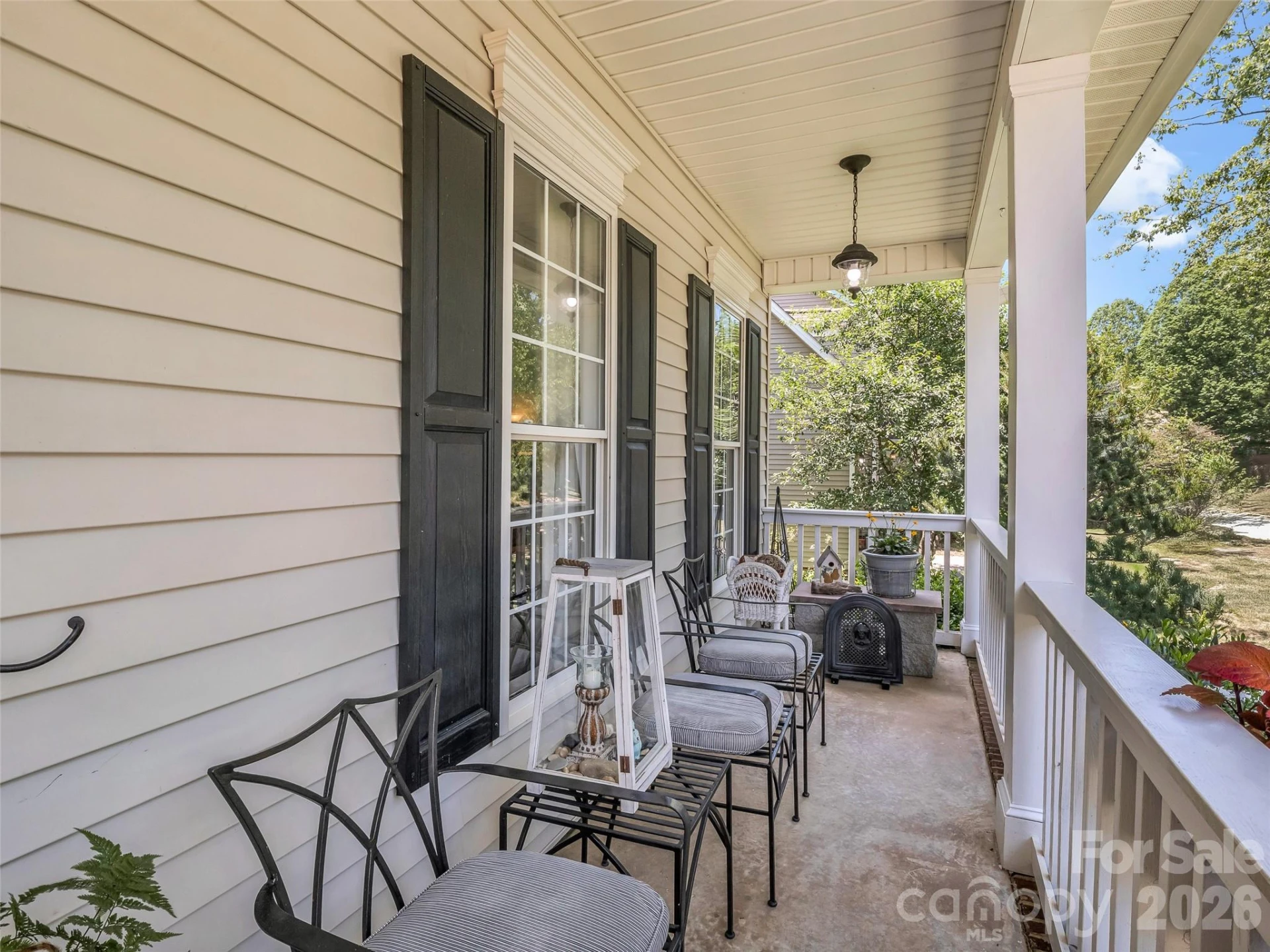 1042 Columbine Road - Photo 5