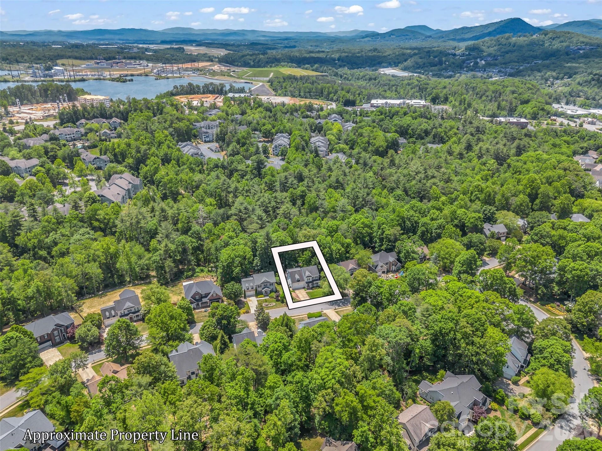 1042 Columbine Road - Photo 42