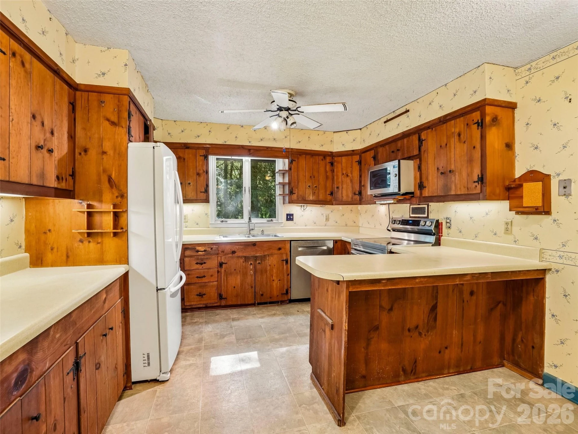 114 Overlook Road - Photo 17