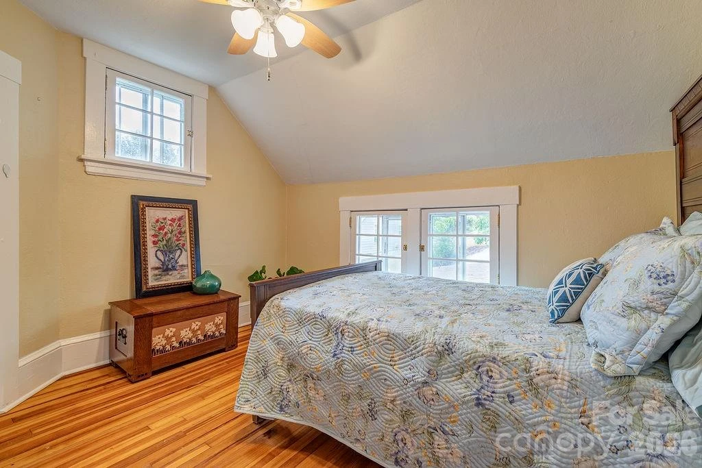 52 Gracelyn Road - Photo 22