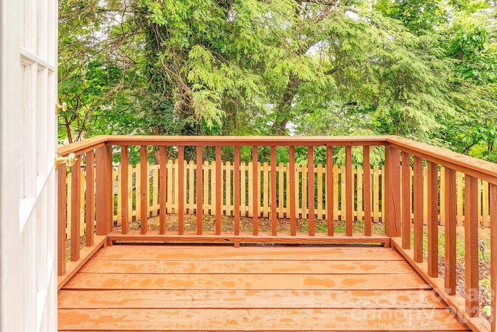 52 Gracelyn Road - Photo 25