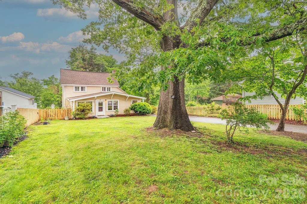 52 Gracelyn Road - Photo 28