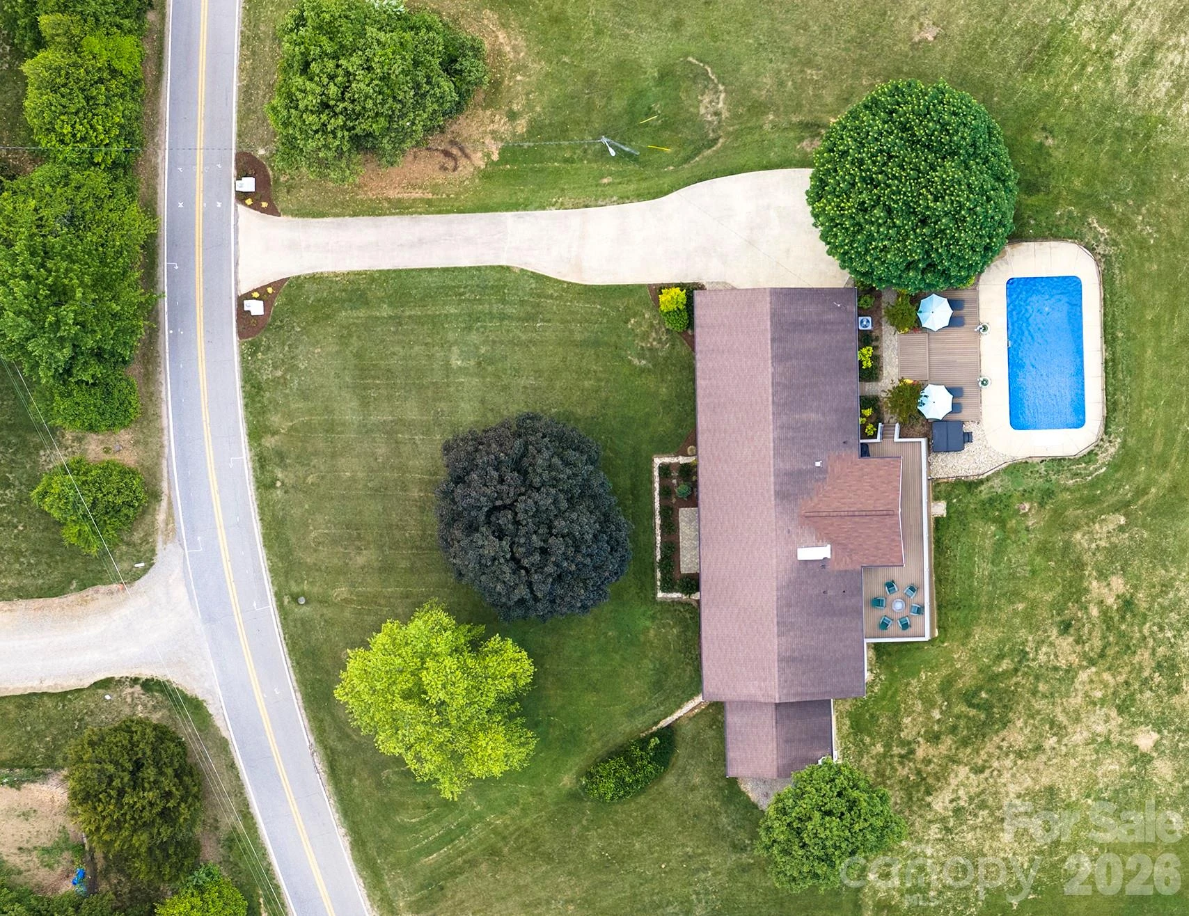 134 W Oakview Road - Photo 8