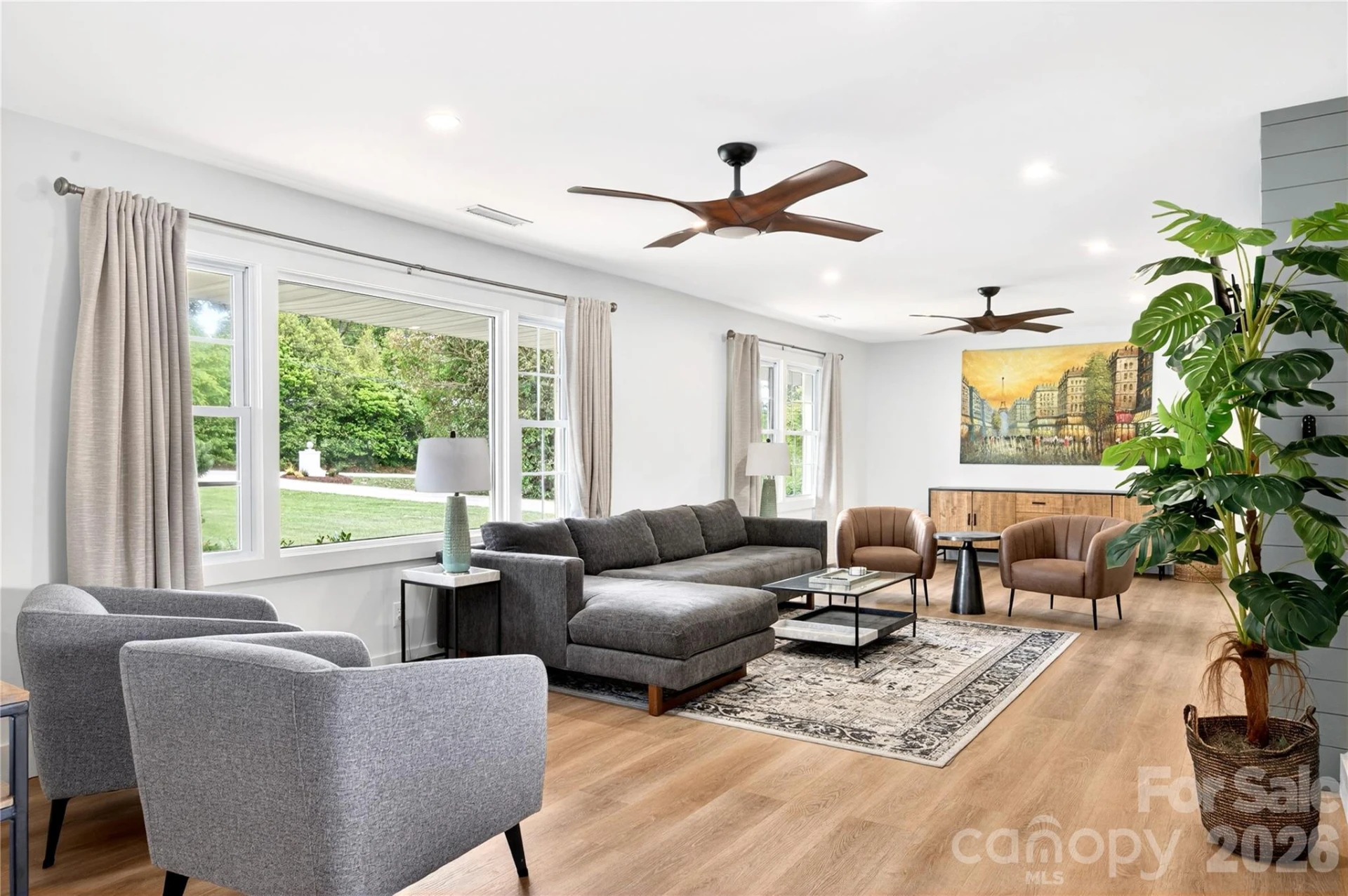 134 W Oakview Road - Photo 11