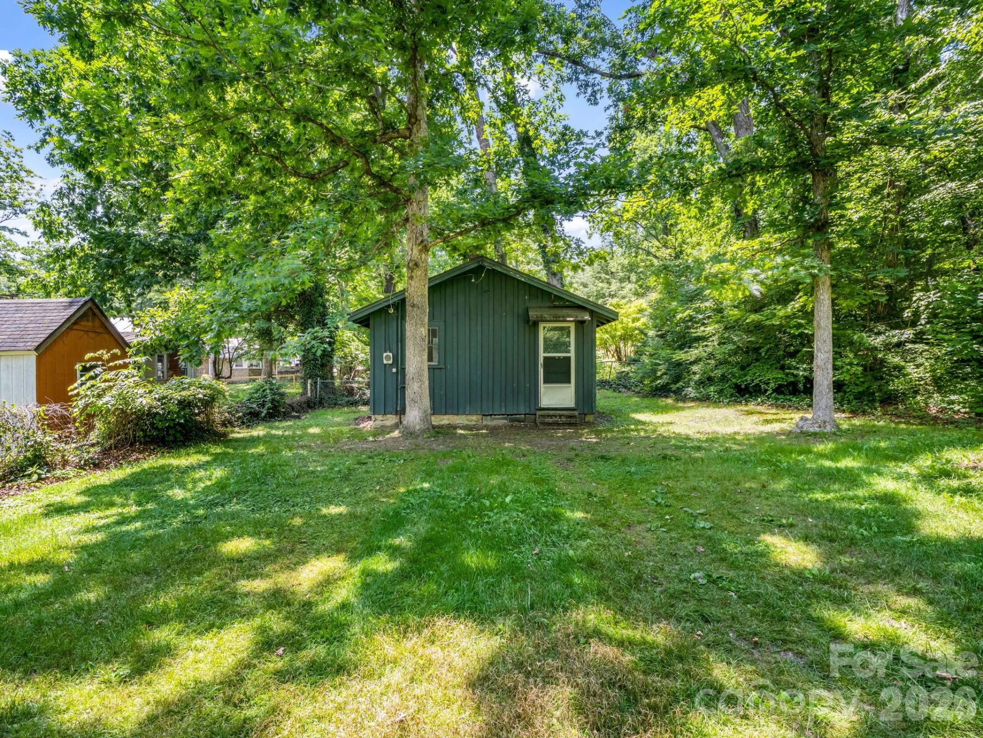 813 Montreat Road - Photo 24