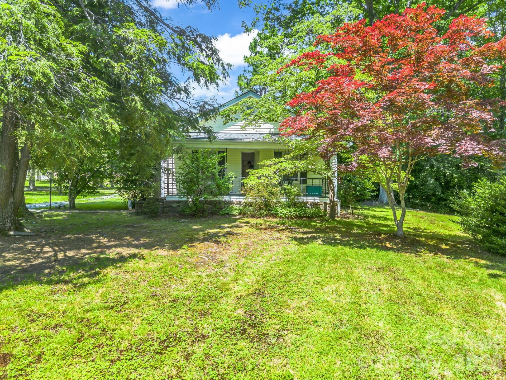 813 Montreat Road - Photo 10