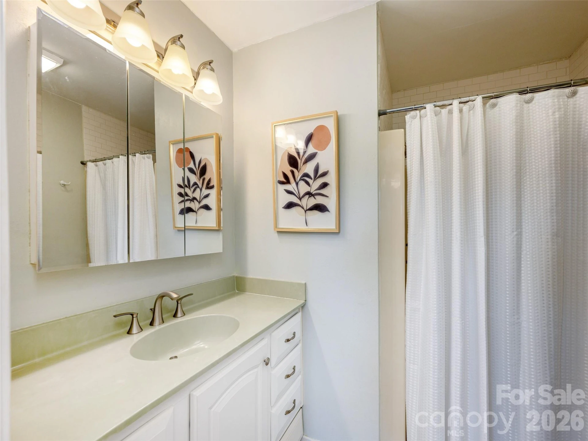 1305 Abbey Circle - Photo 15