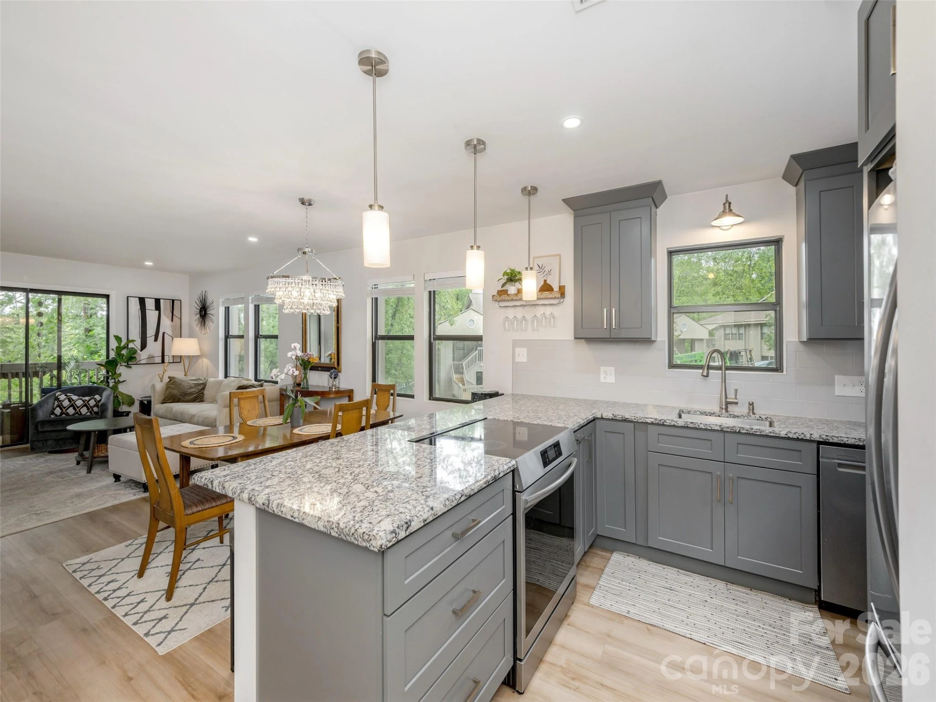1305 Abbey Circle - Photo 9