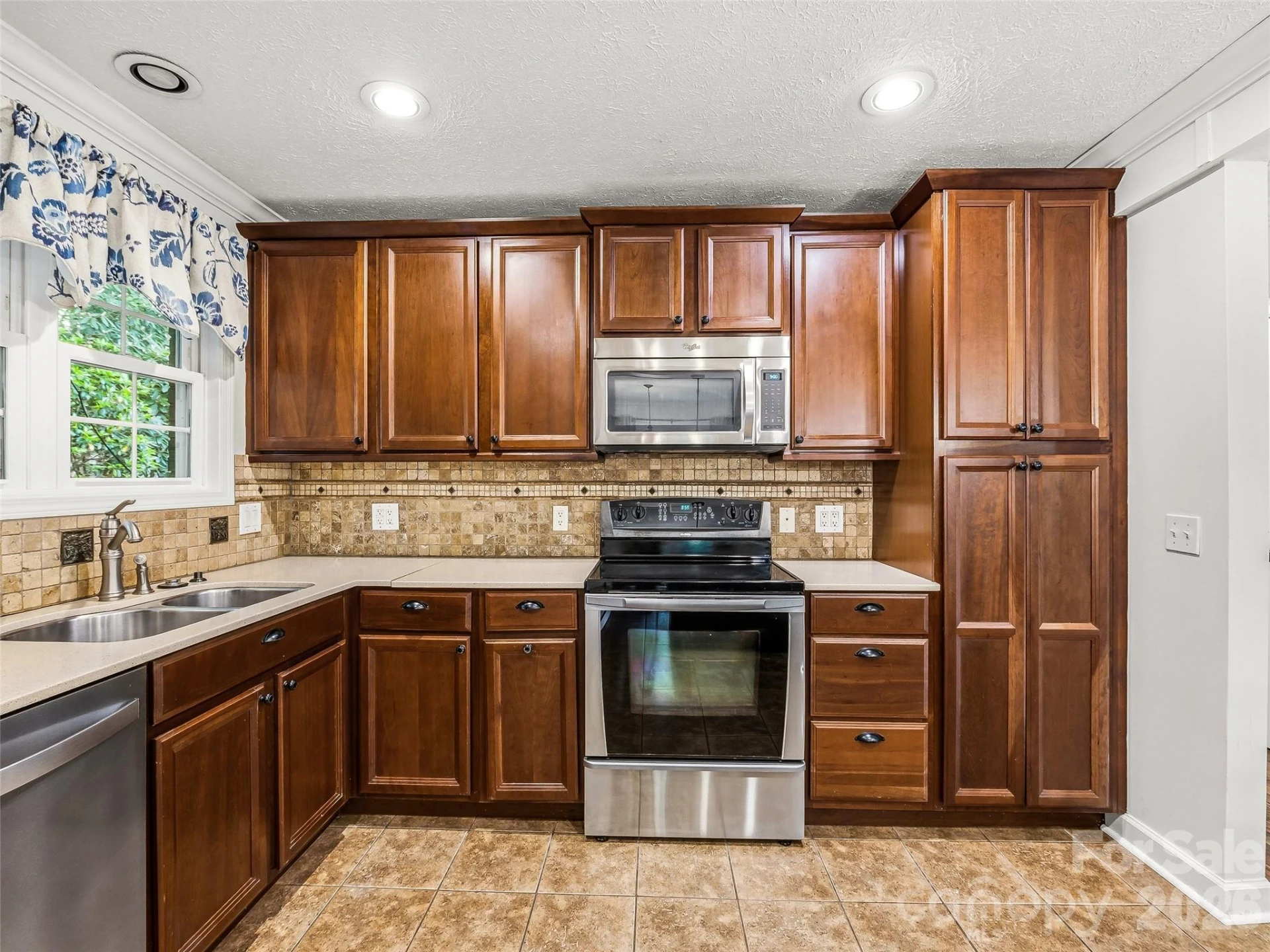 2388 Hebron Road - Photo 17