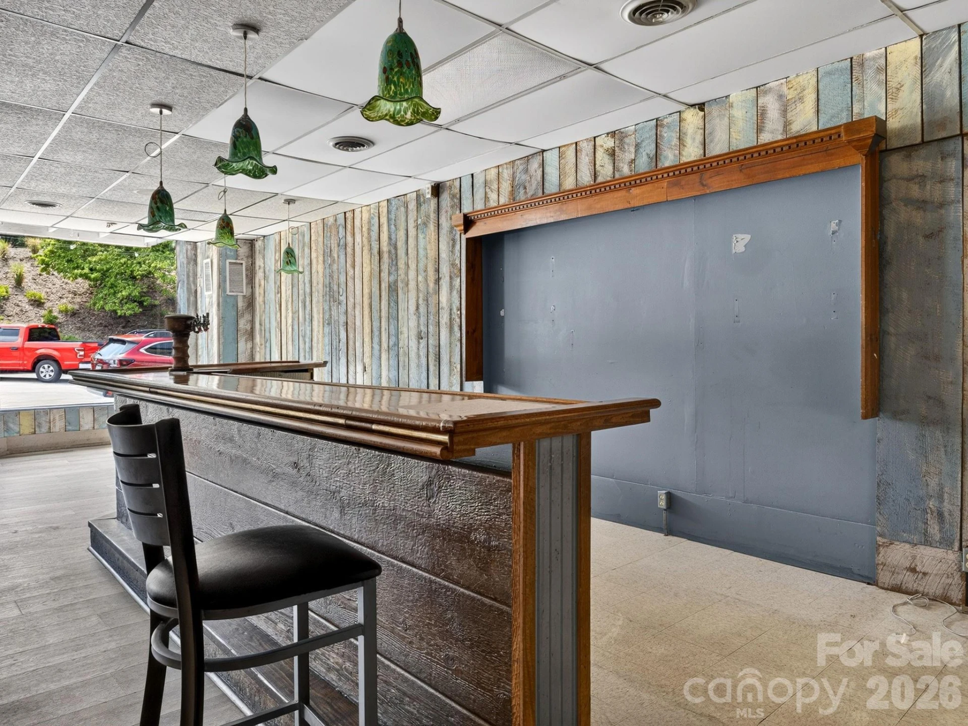 82 N Trade Street - Photo 11
