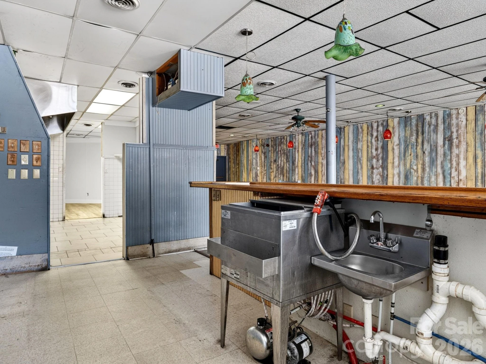 82 N Trade Street - Photo 14