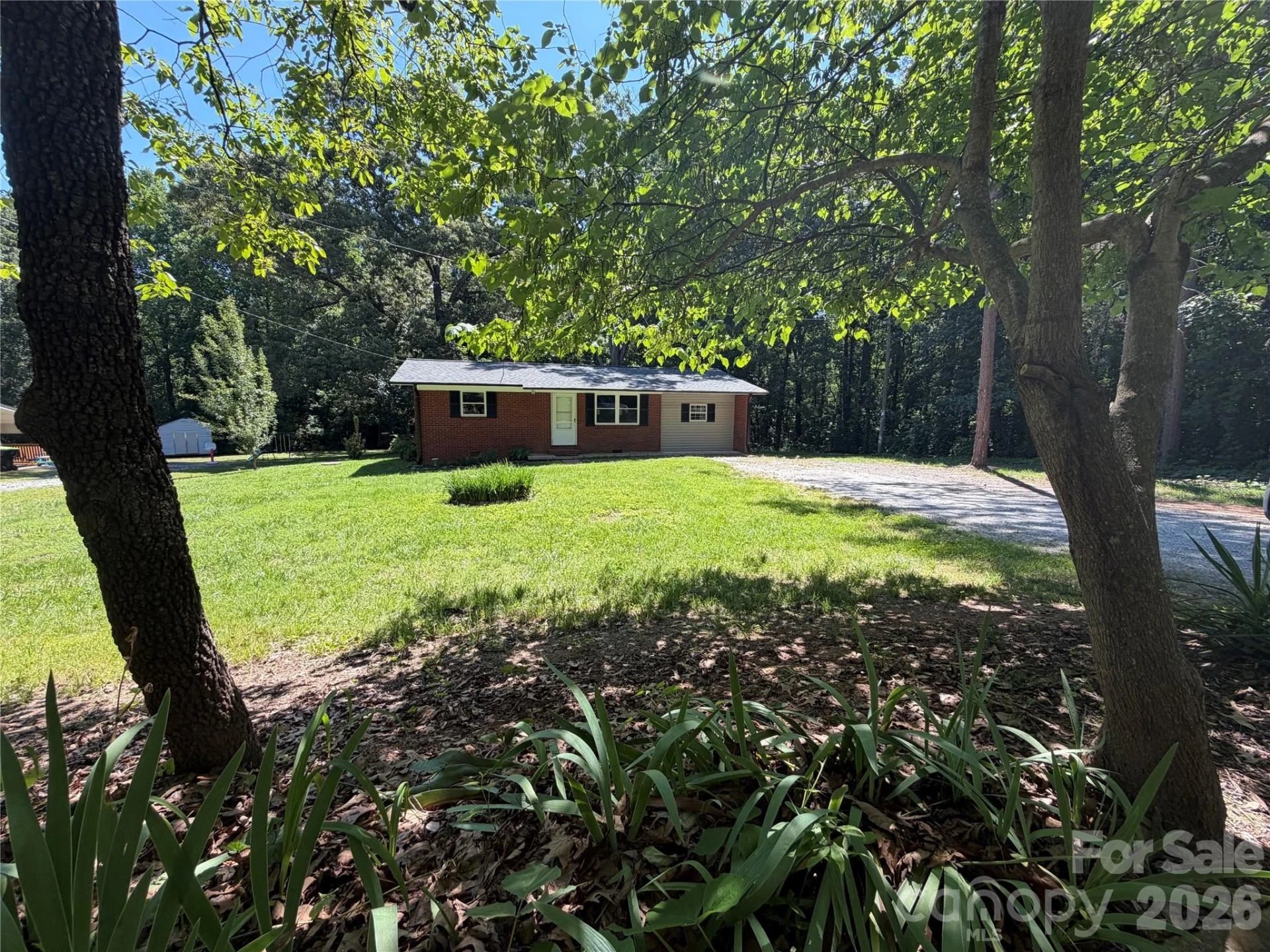 187 Owens Street - Photo 3