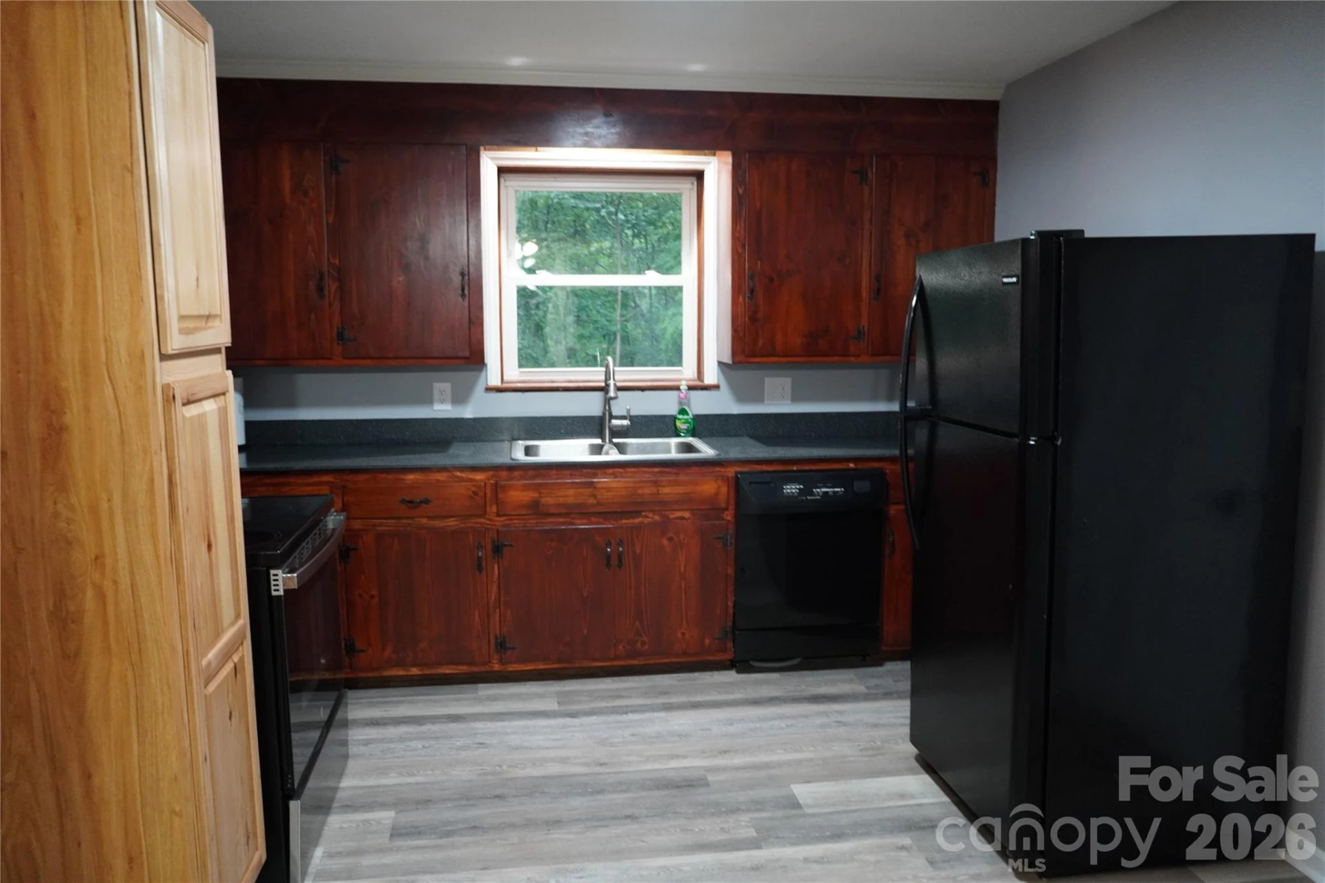 187 Owens Street - Photo 8