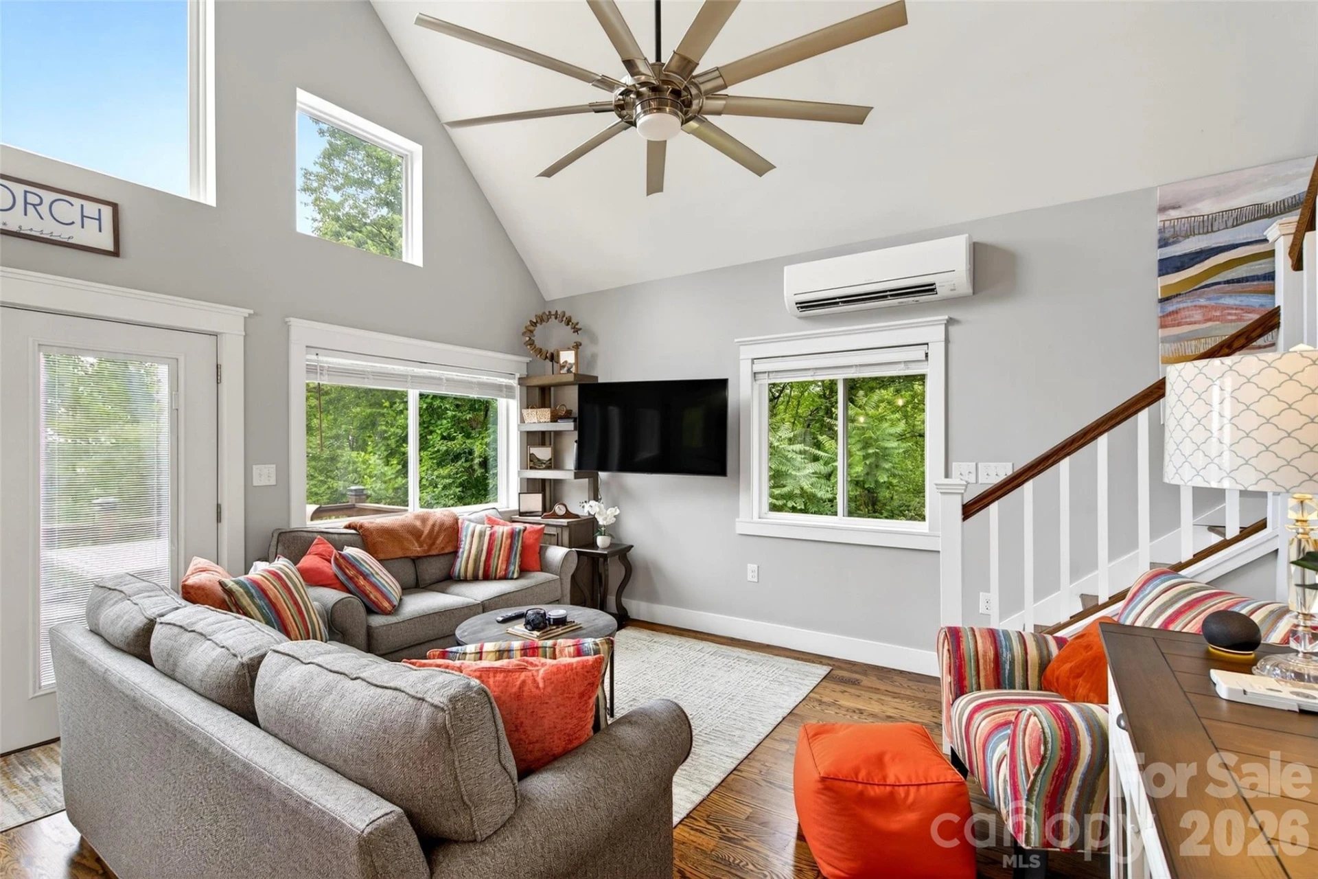 696 Hickory Nut Hollow - Photo 11