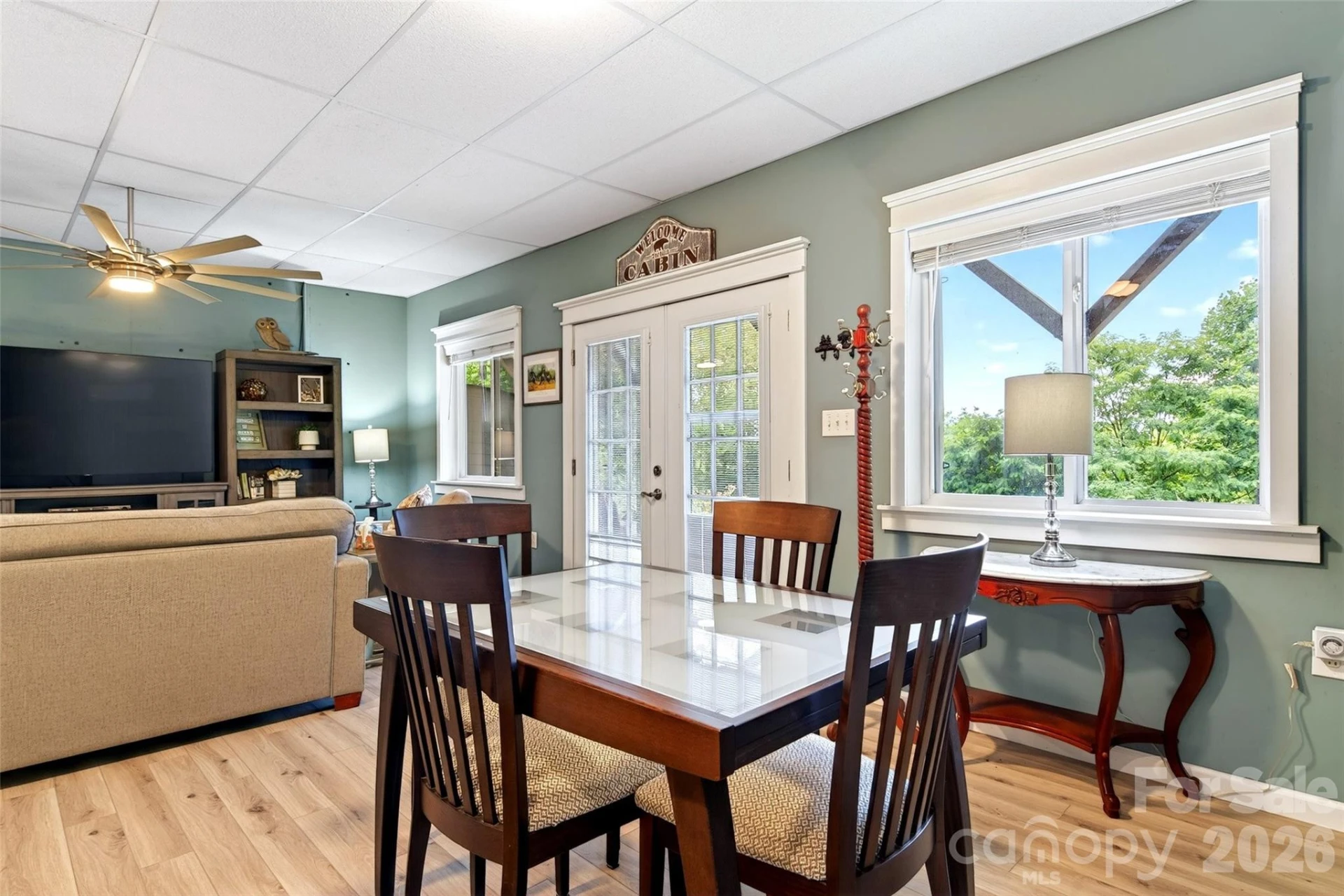 696 Hickory Nut Hollow - Photo 31