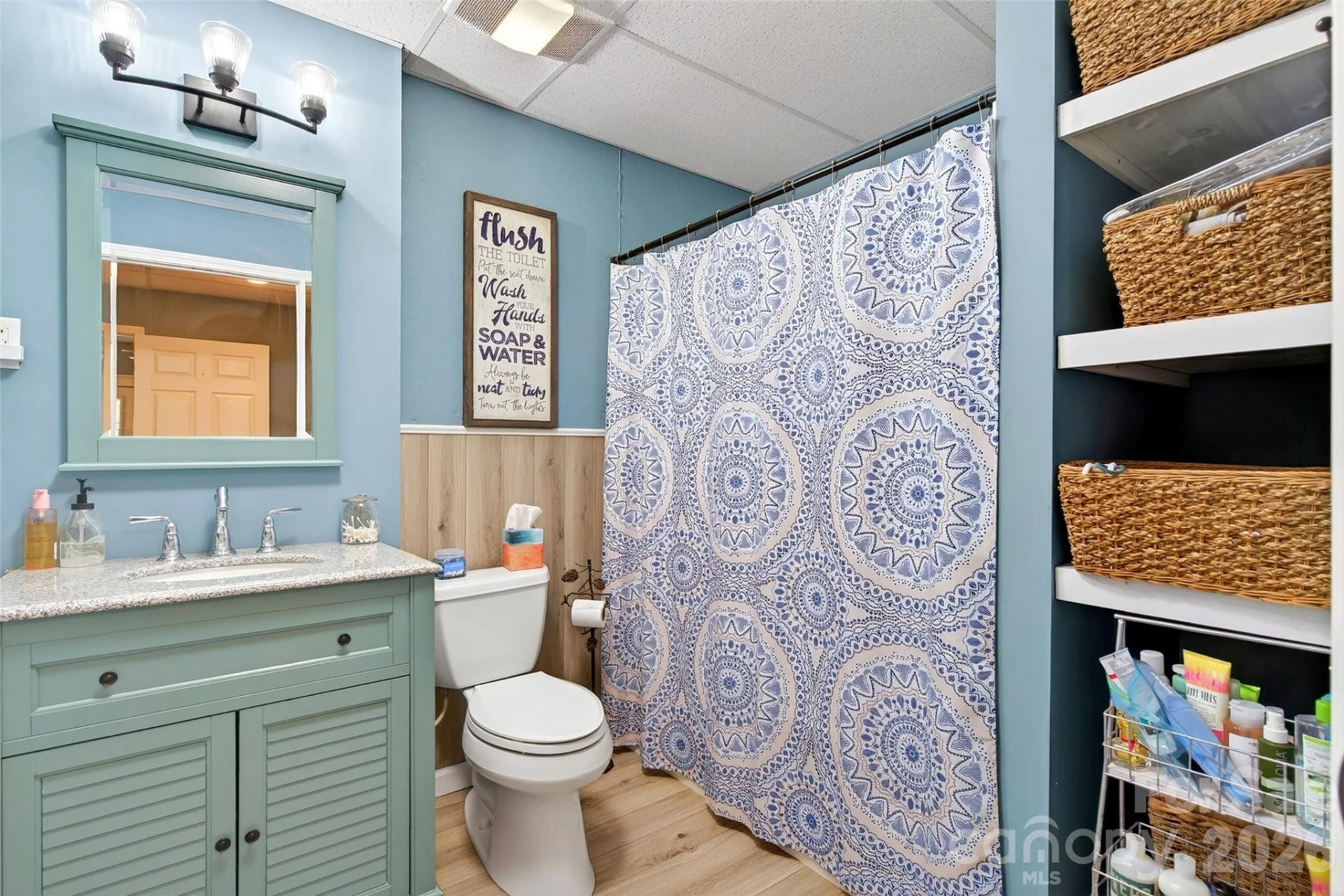 696 Hickory Nut Hollow - Photo 36