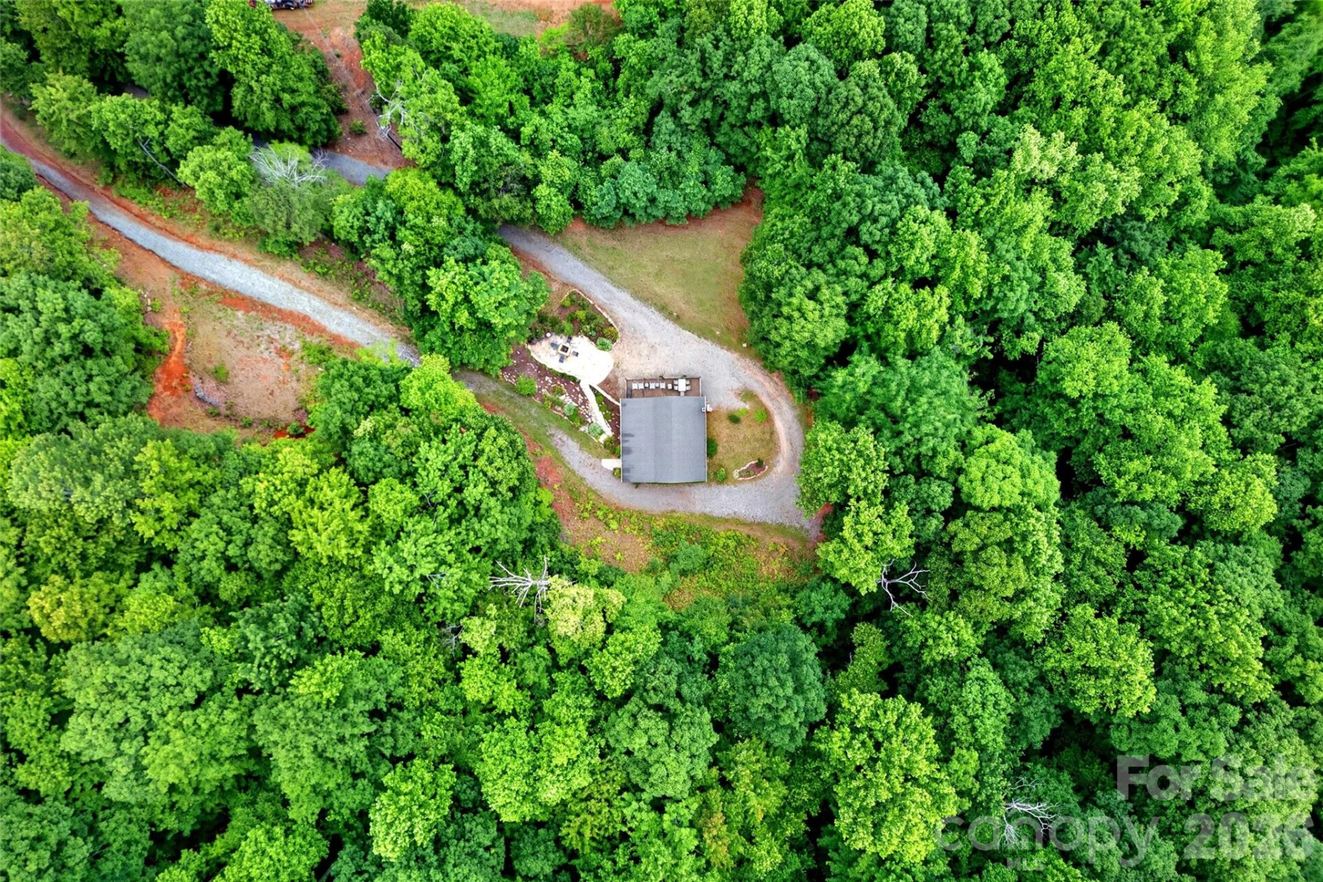 696 Hickory Nut Hollow - Photo 43
