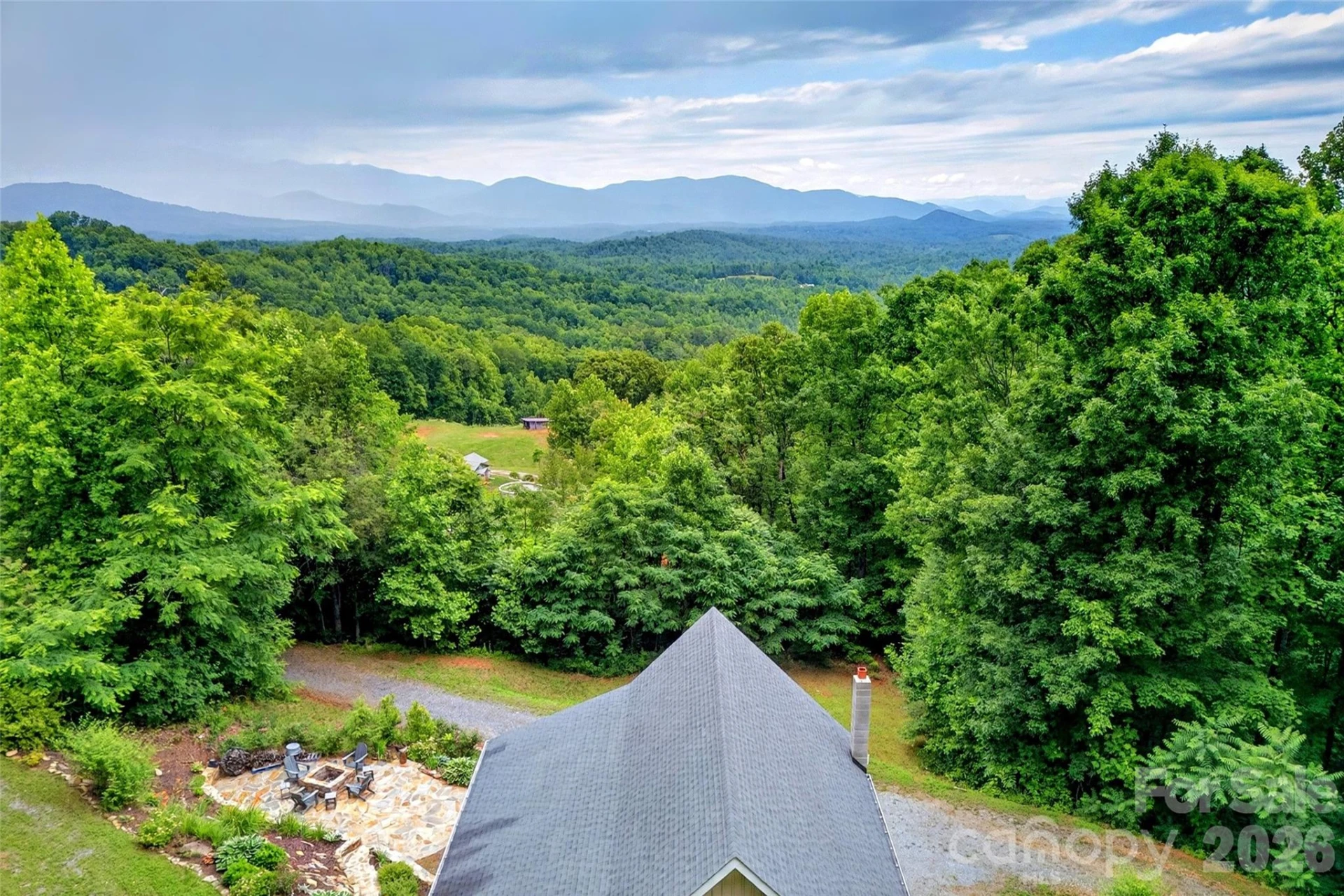 696 Hickory Nut Hollow - Photo 46