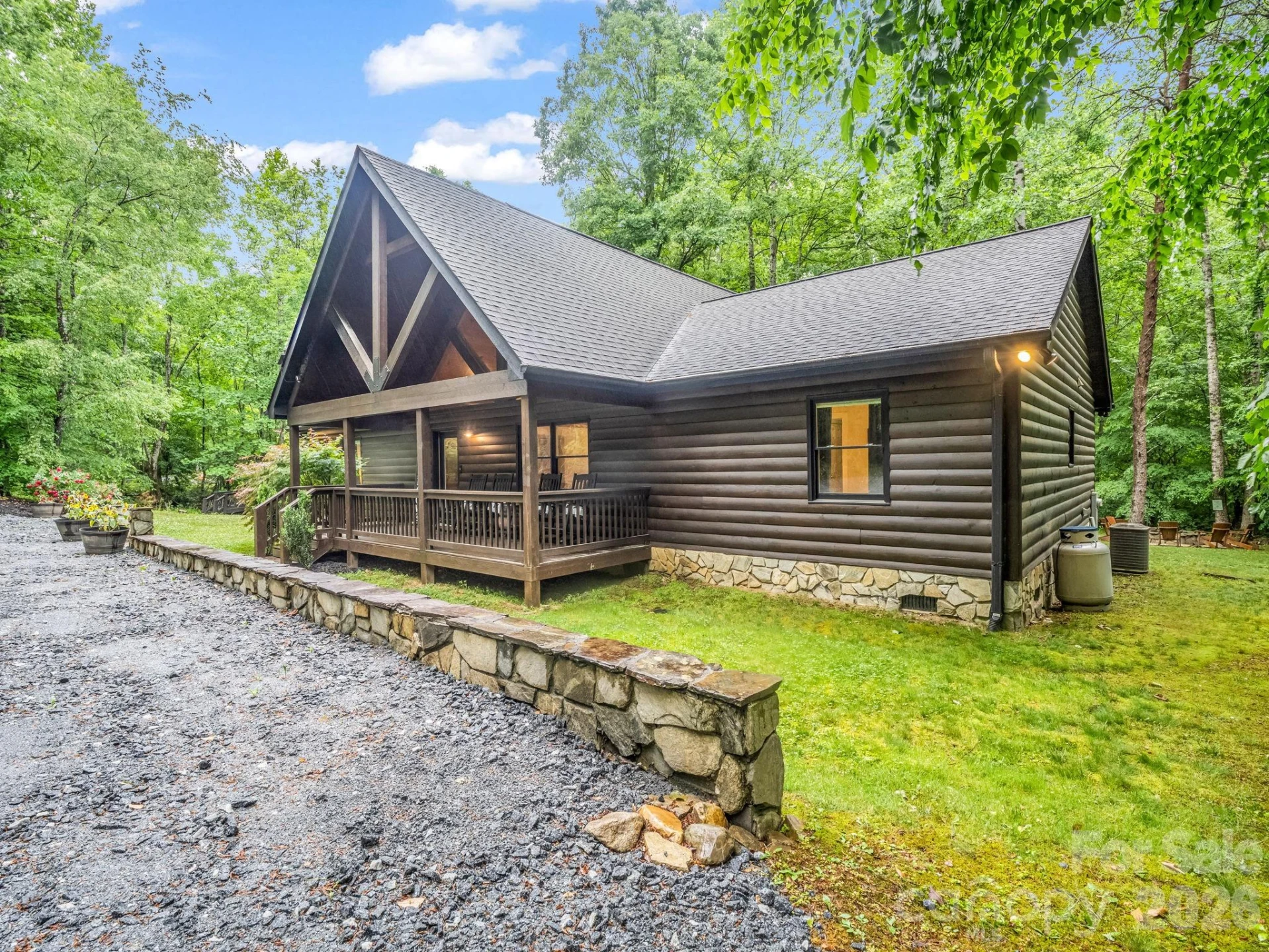 124 Golden Creek Trail - Photo 4