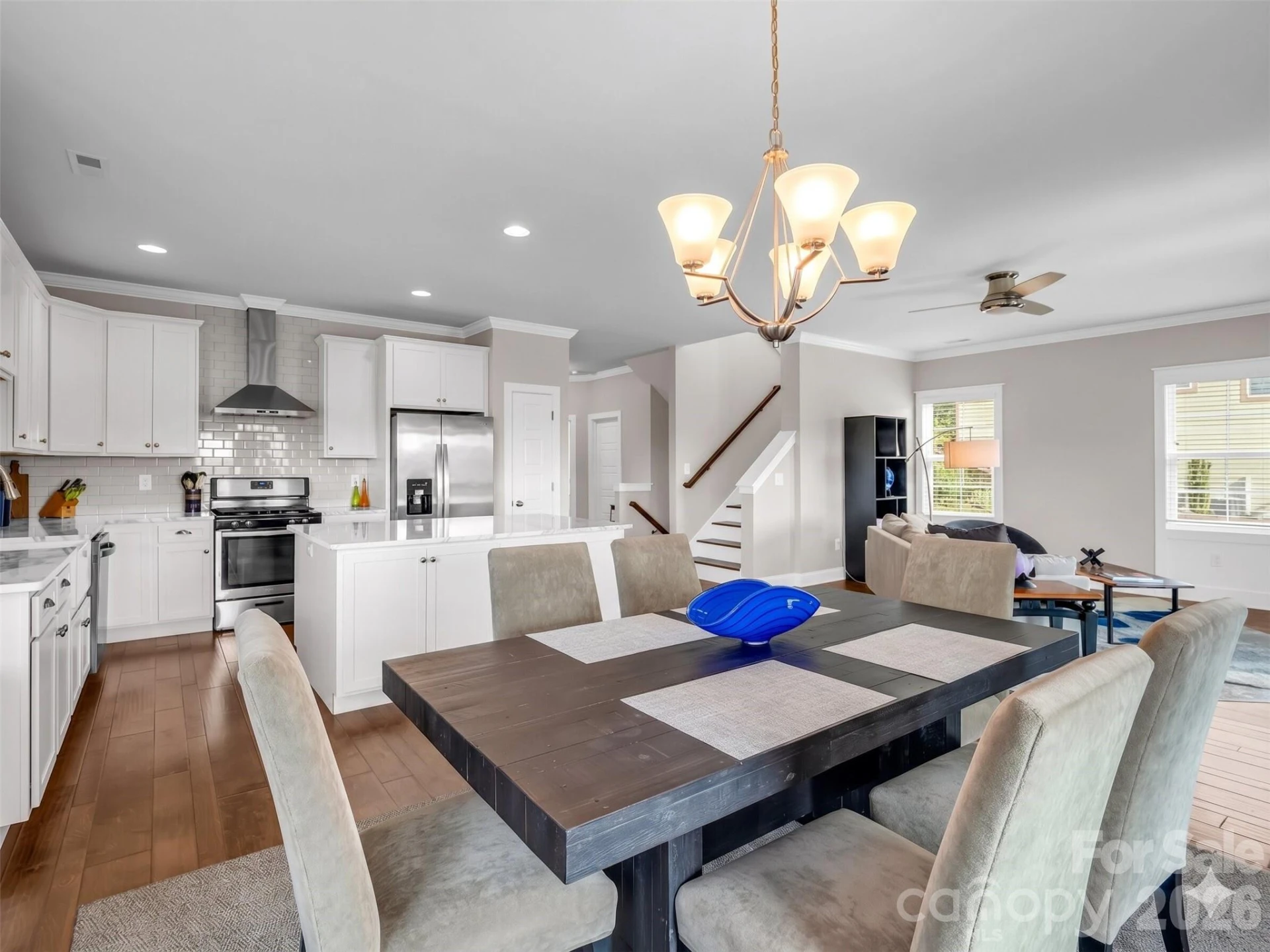66 Tudor Way - Photo 14