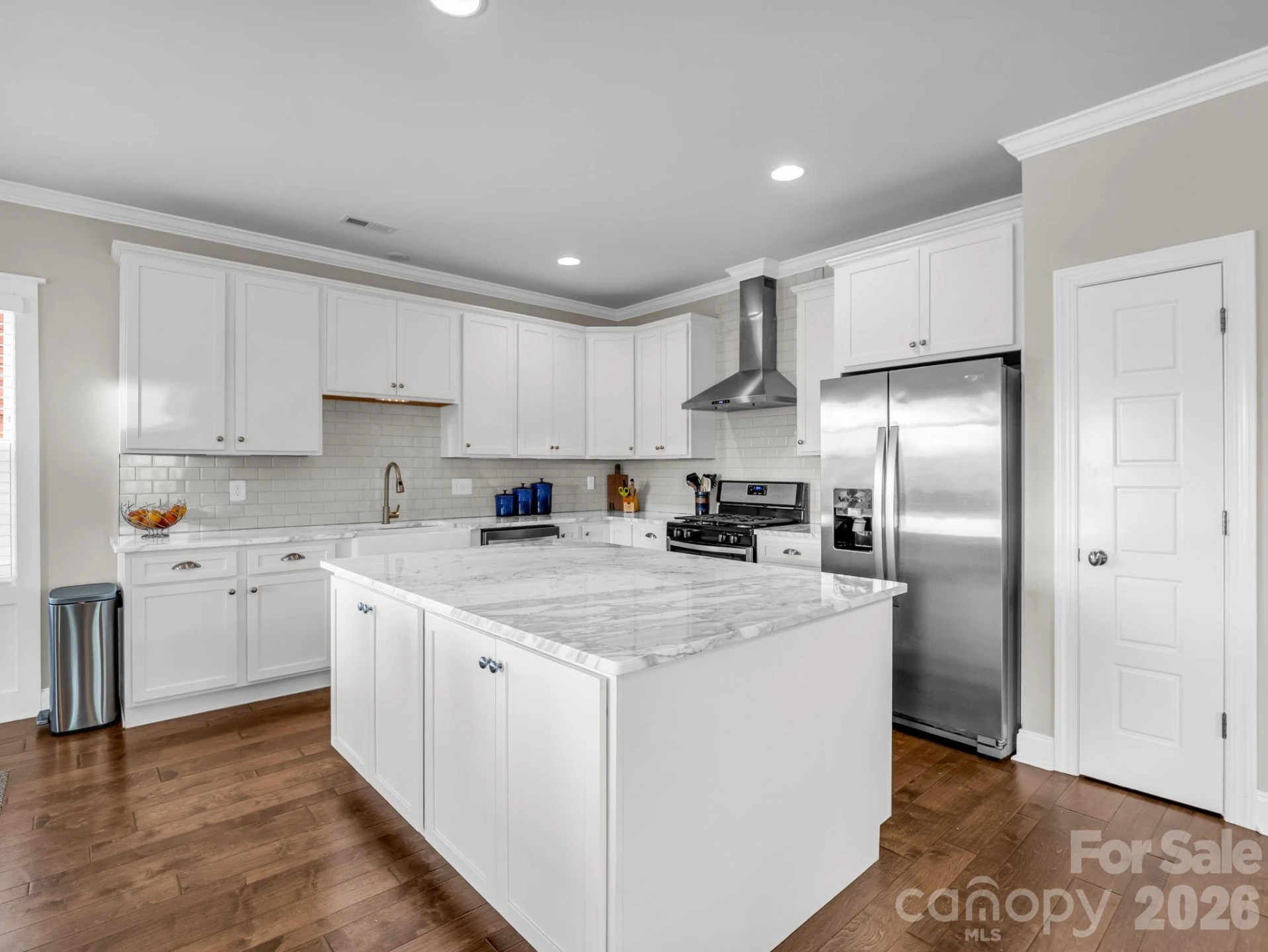66 Tudor Way - Photo 16
