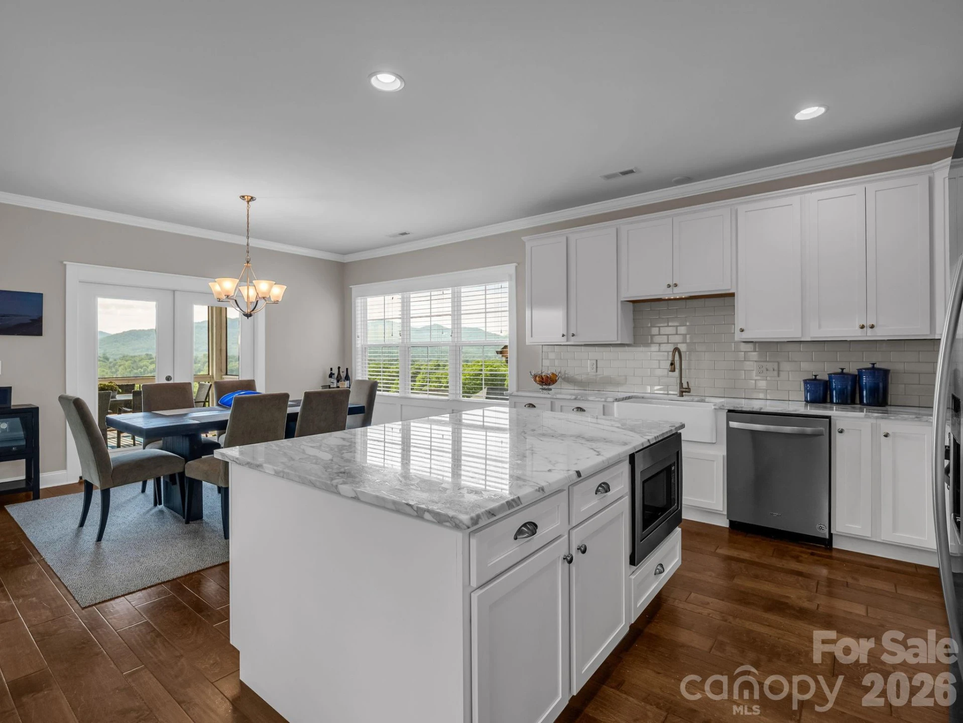 66 Tudor Way - Photo 18