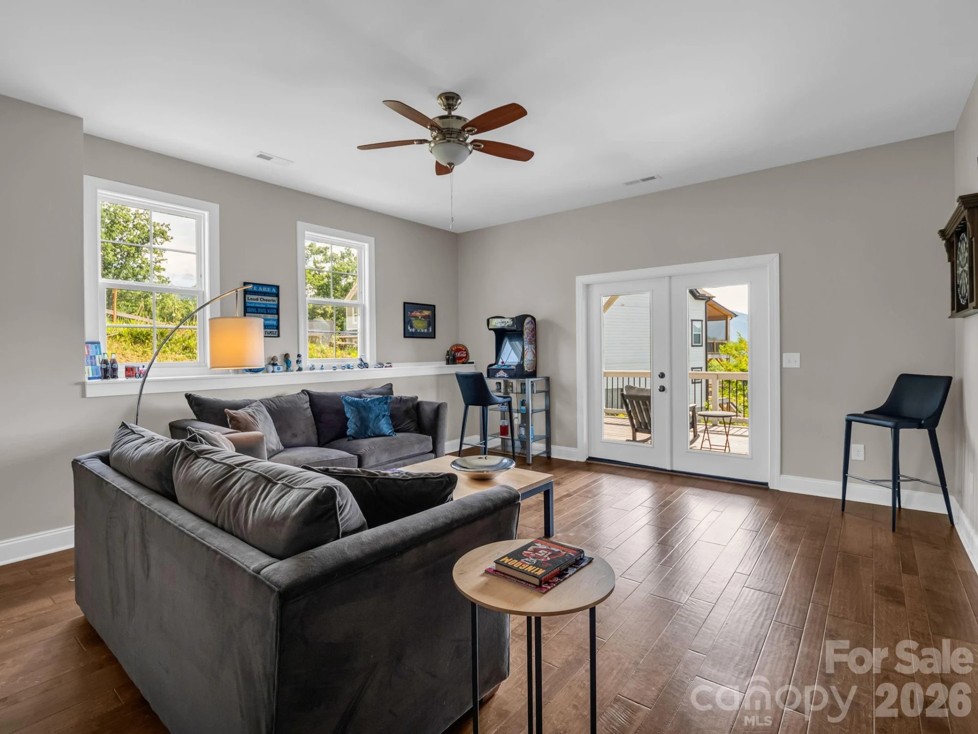66 Tudor Way - Photo 37