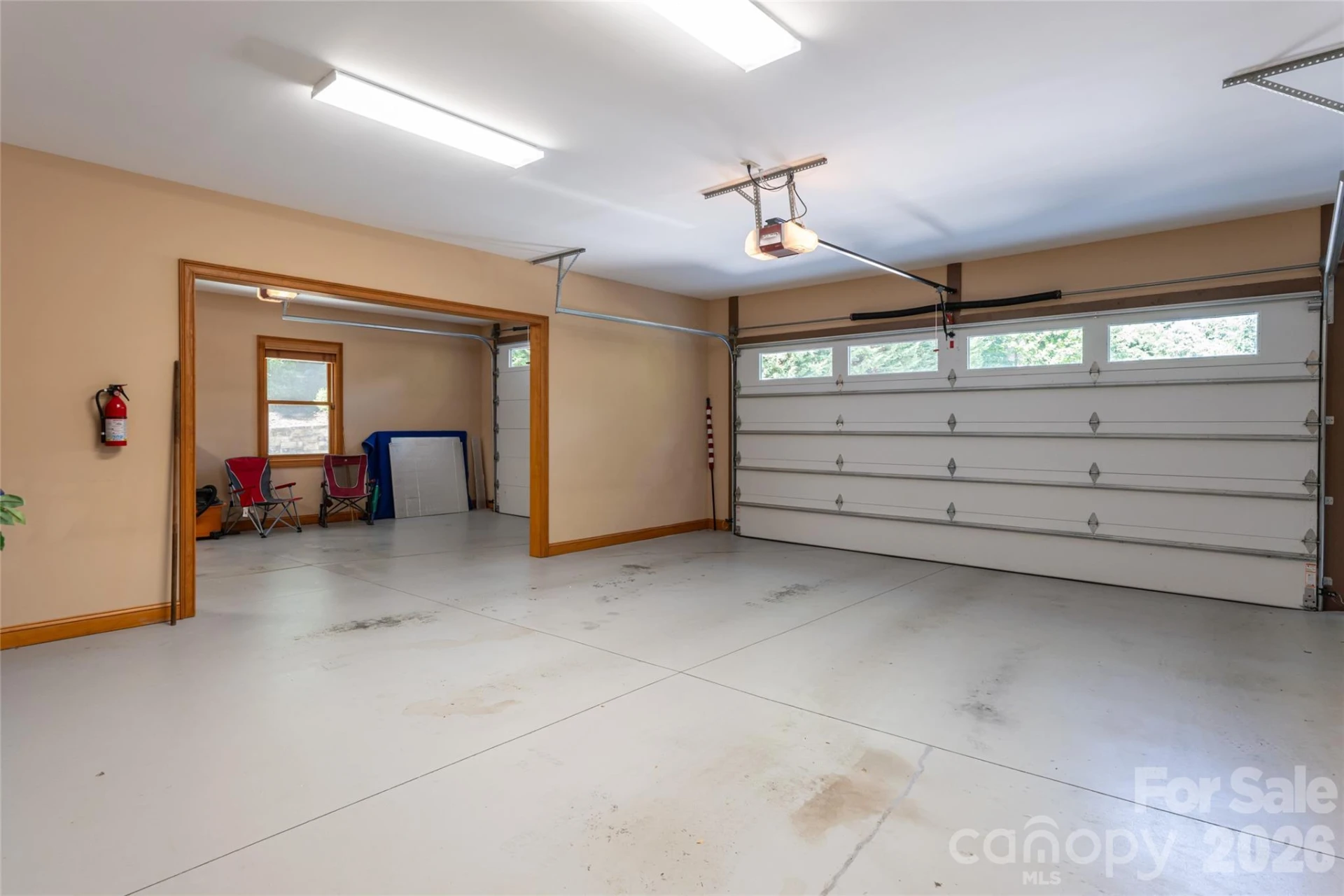 145 Glen Trillium Drive - Photo 39