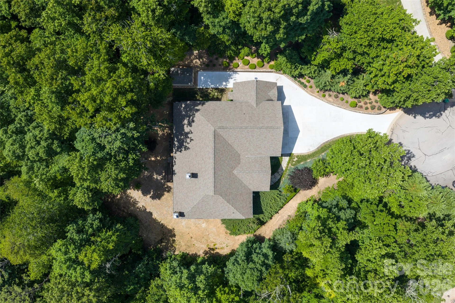 145 Glen Trillium Drive - Photo 47