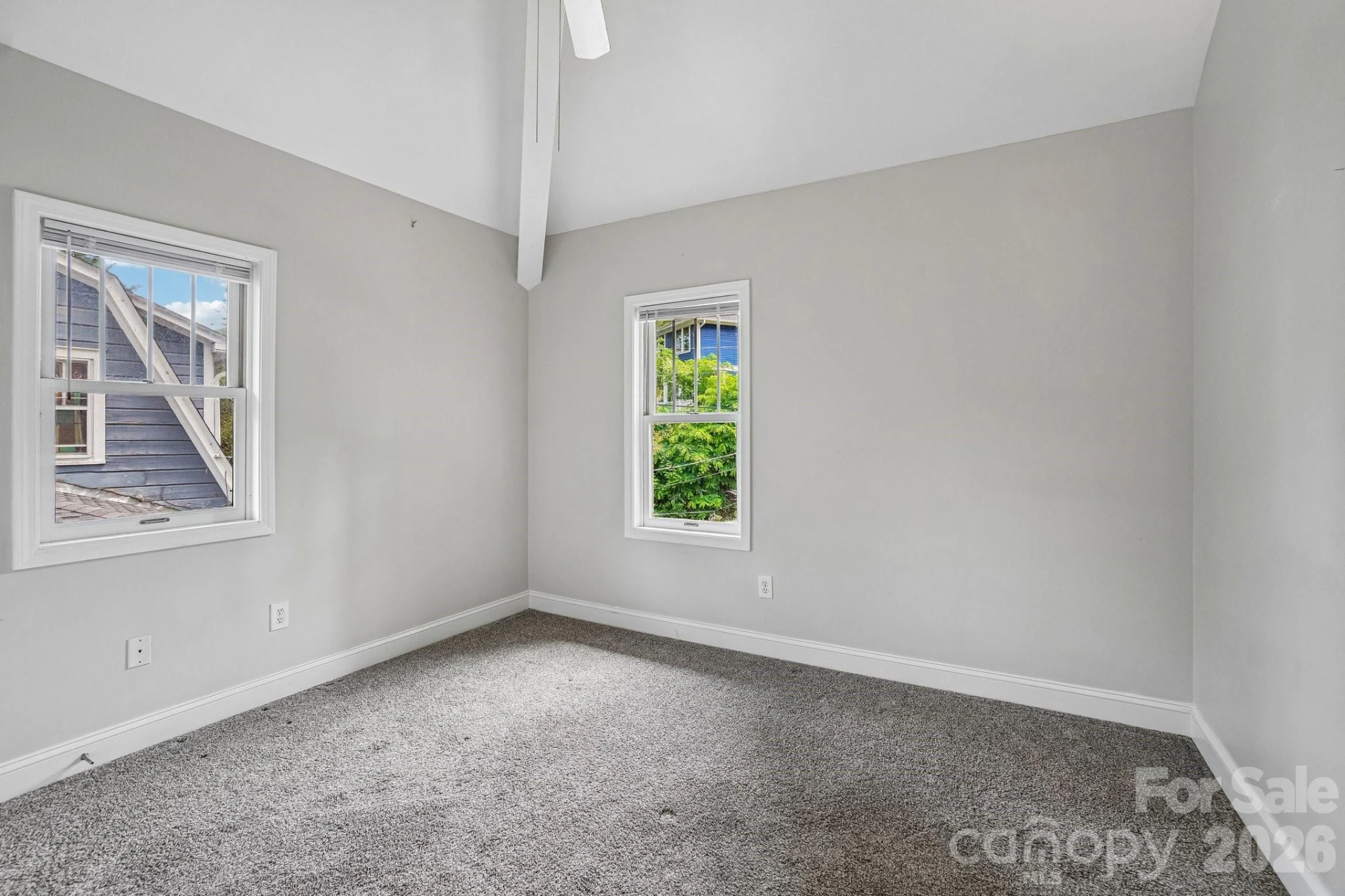 25 Houston Street - Photo 17