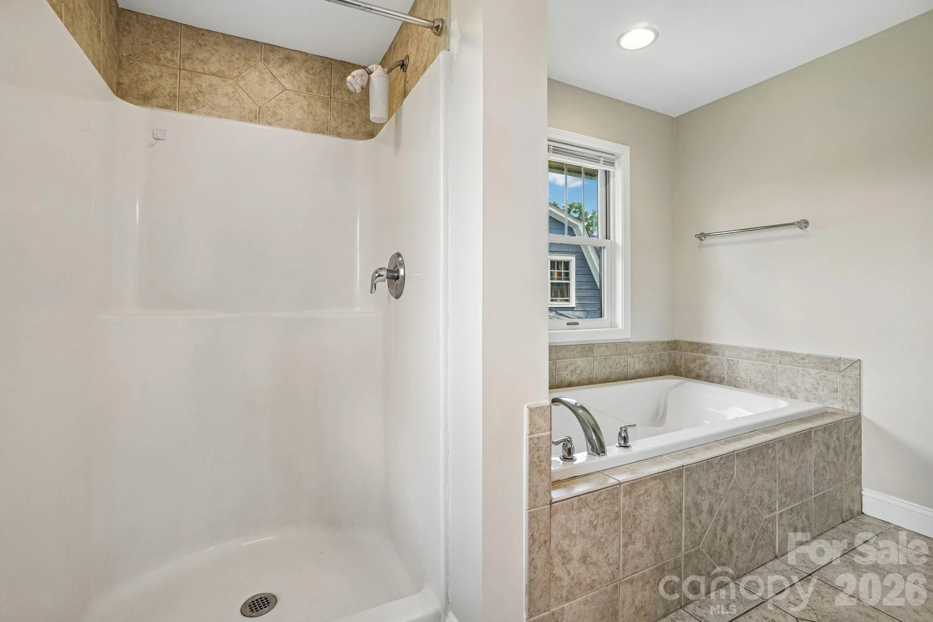 25 Houston Street - Photo 20