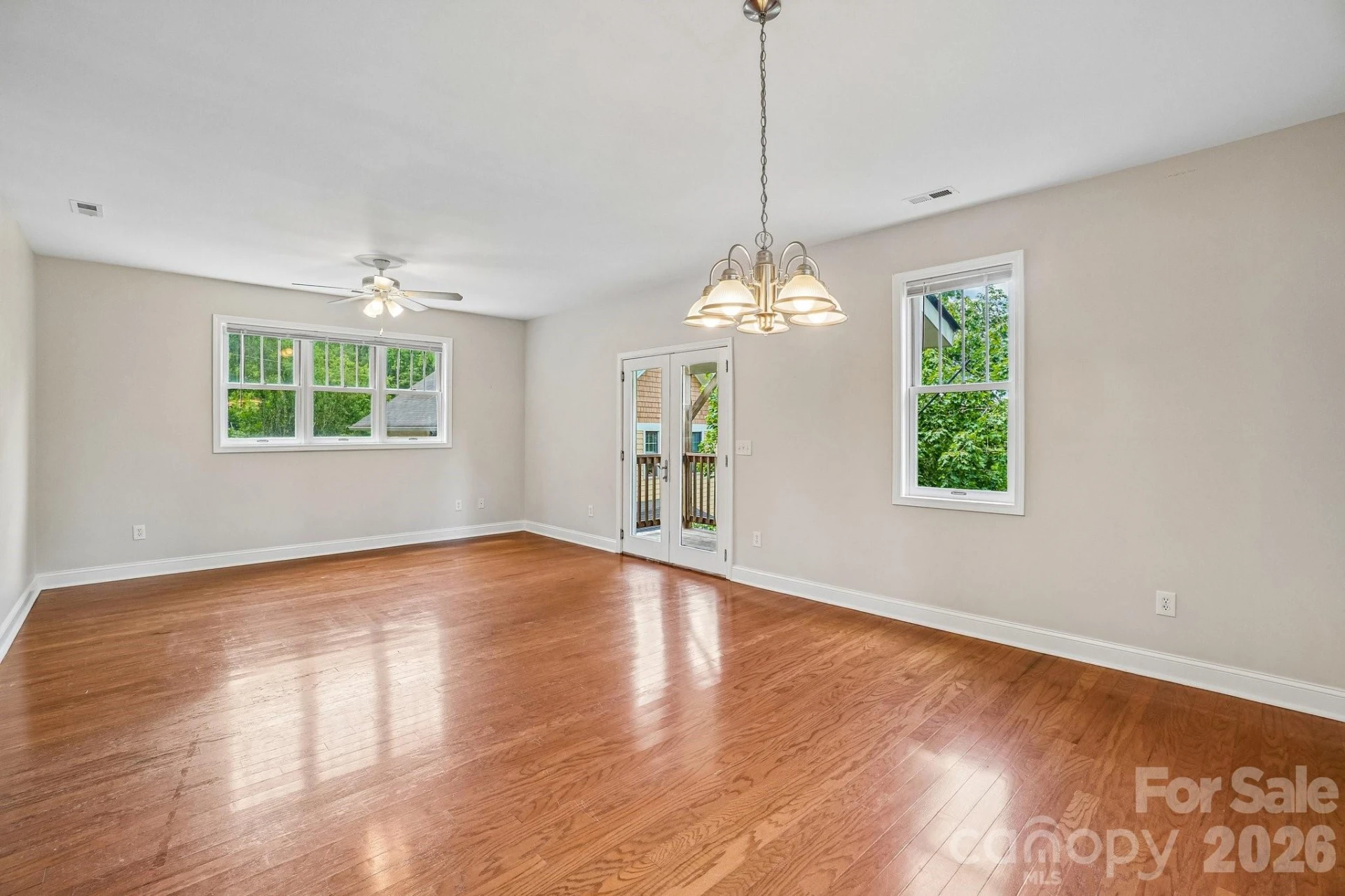 25 Houston Street - Photo 7