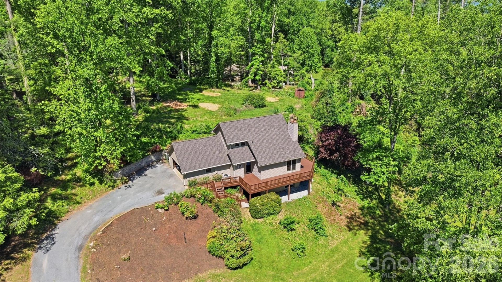 207 Wood Dale Drive - Photo 2
