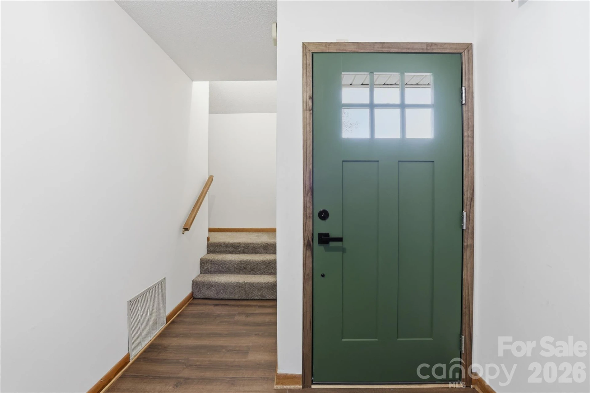 207 Wood Dale Drive - Photo 6