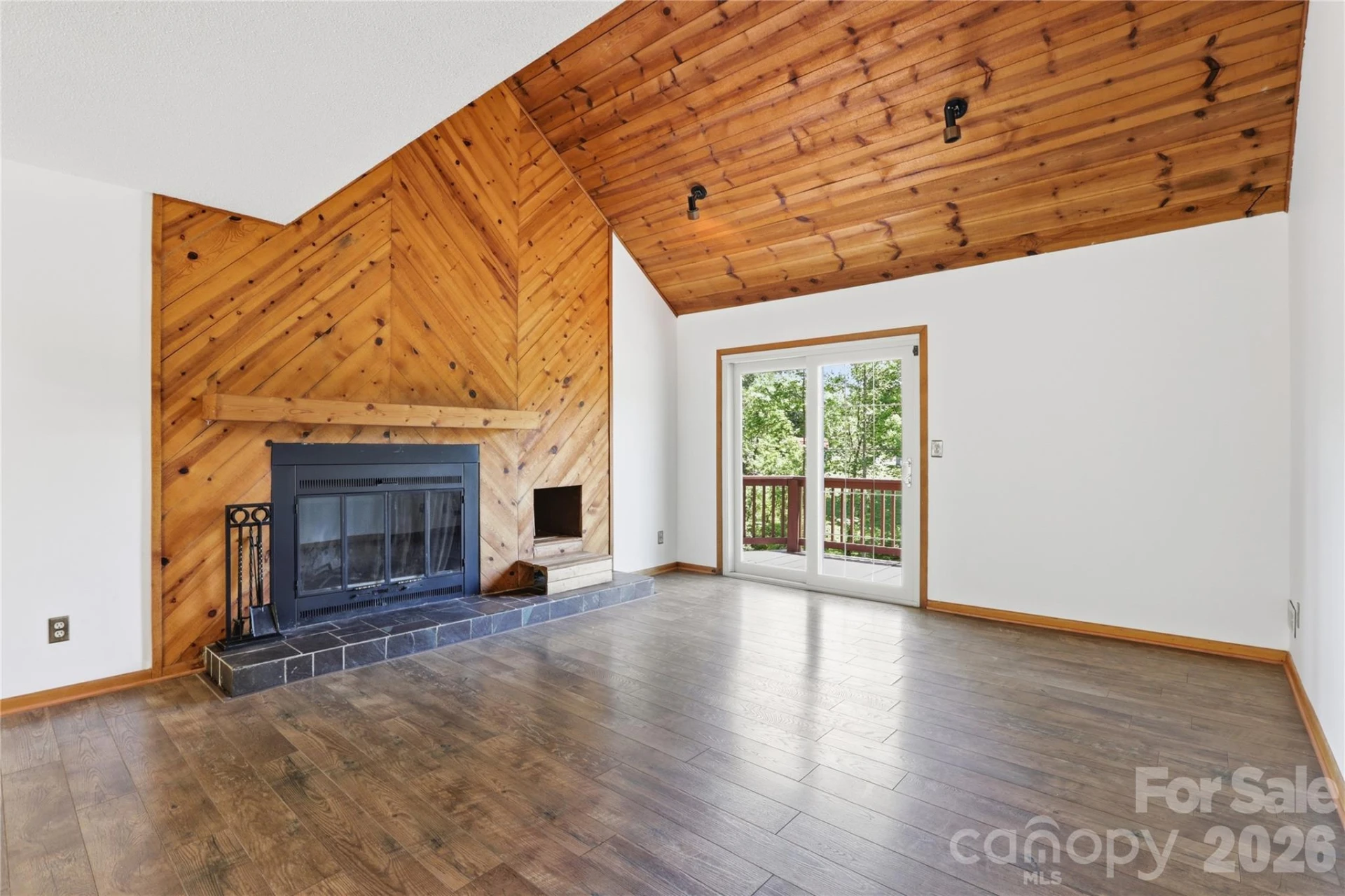 207 Wood Dale Drive - Photo 18