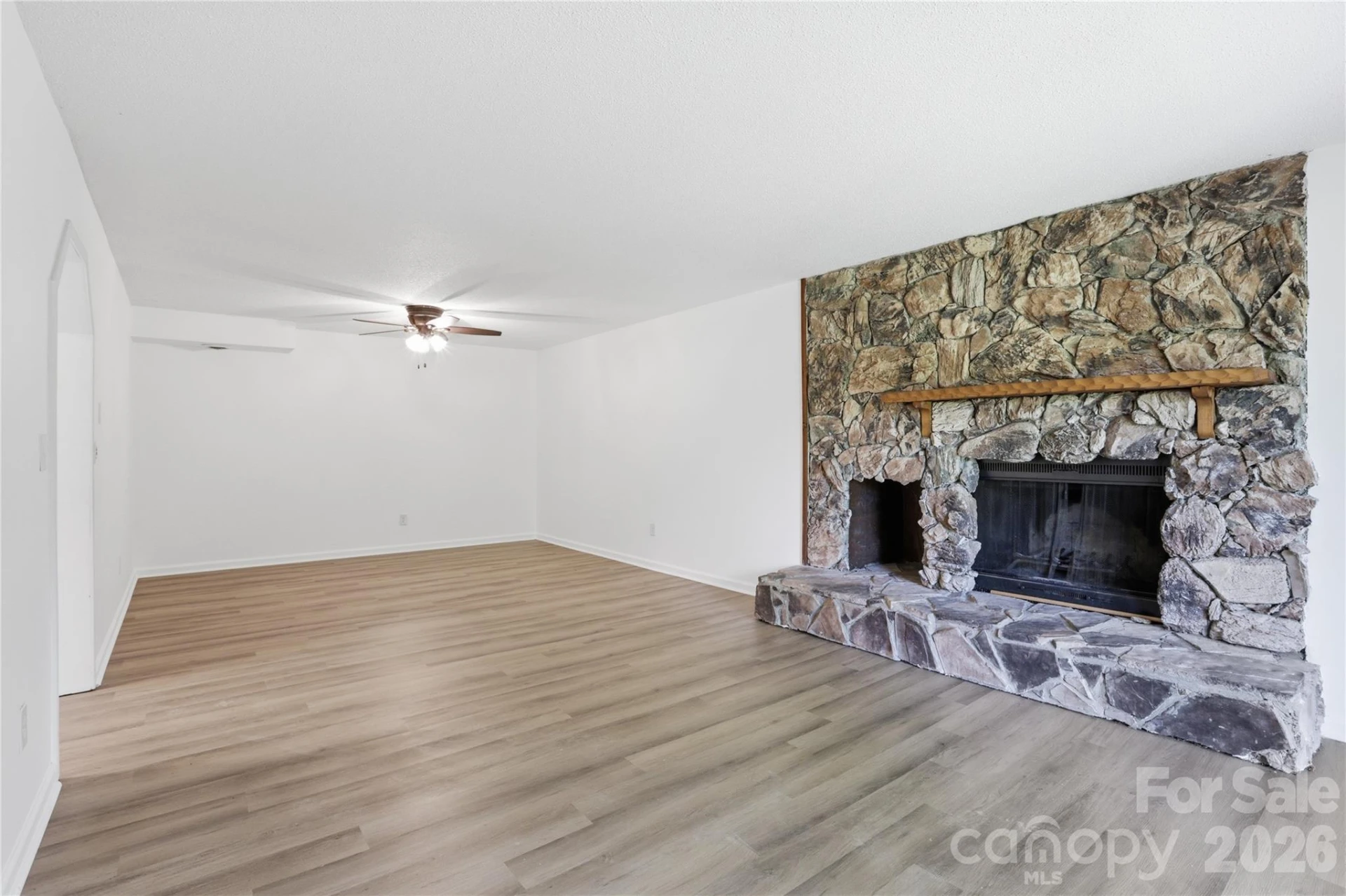 207 Wood Dale Drive - Photo 32