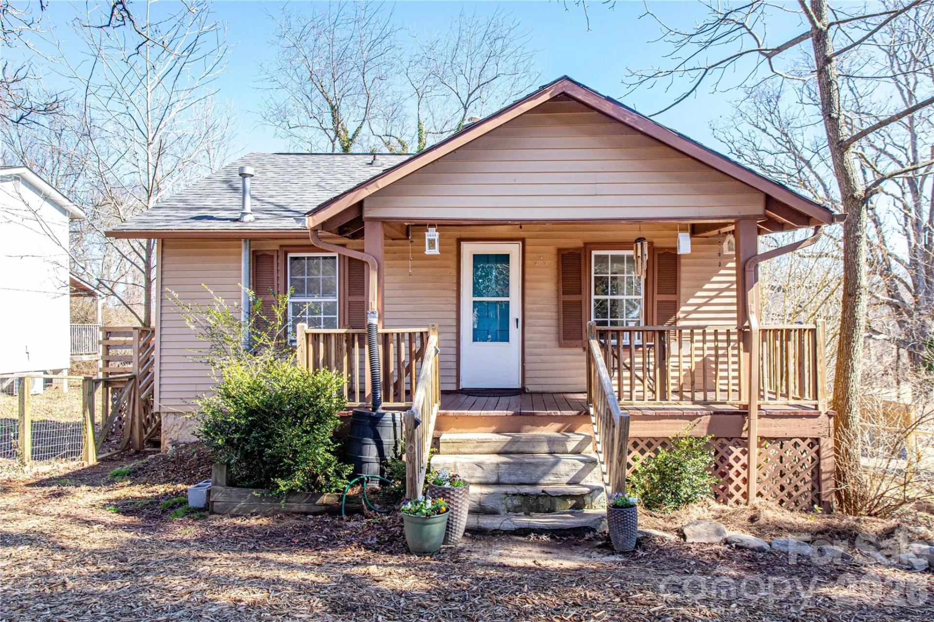 105 Adams Hill Road - Photo 3