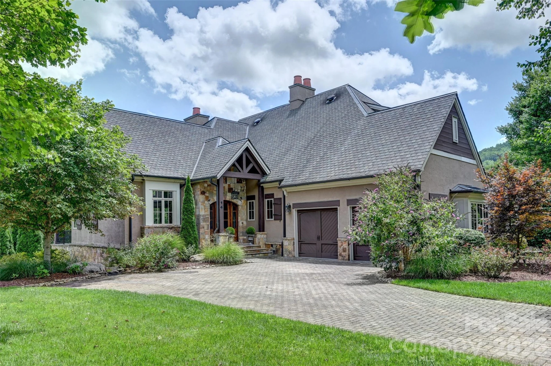 14 Foxbridge Way #34A