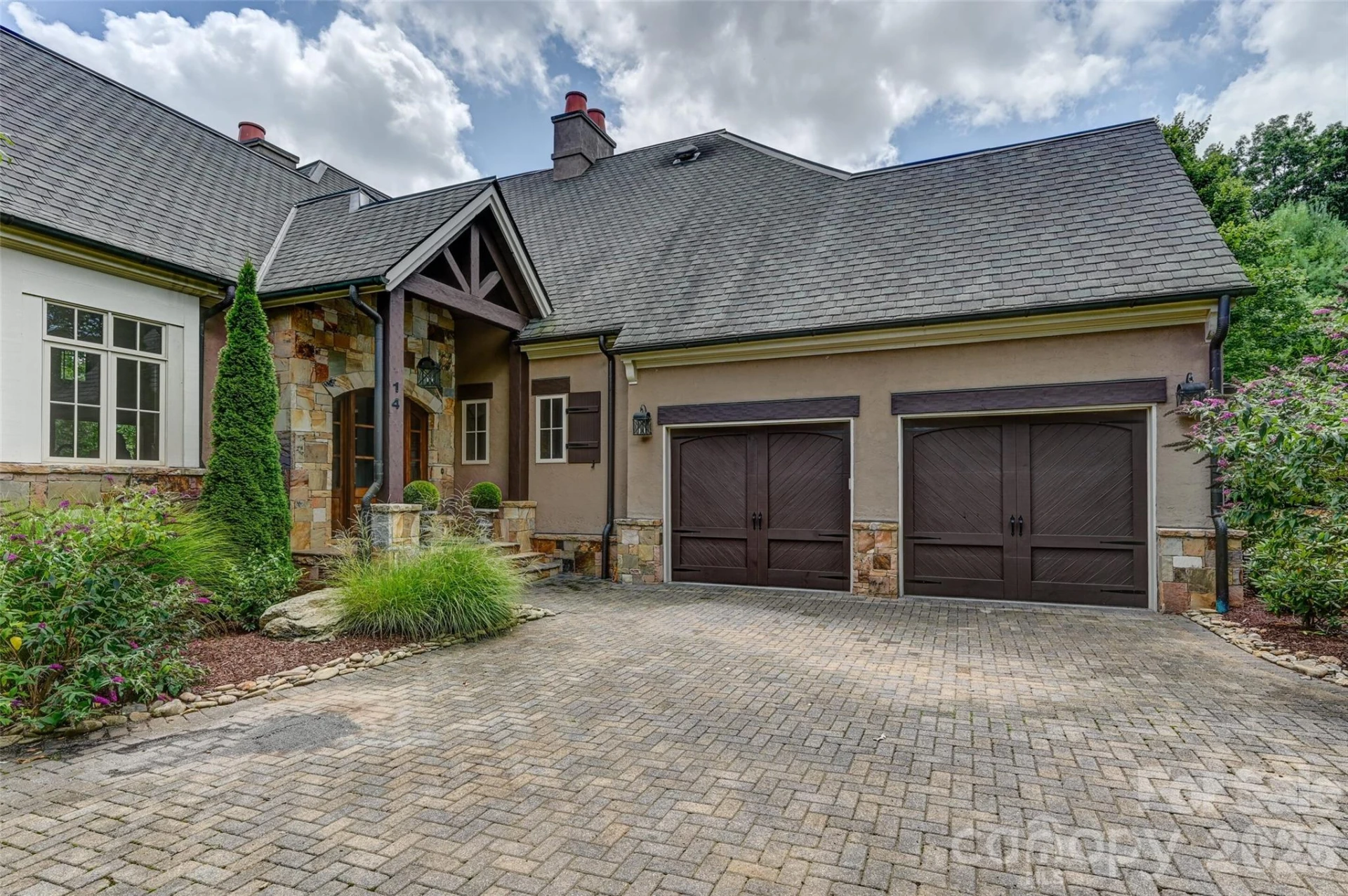 14 Foxbridge Way #34A - Photo 2