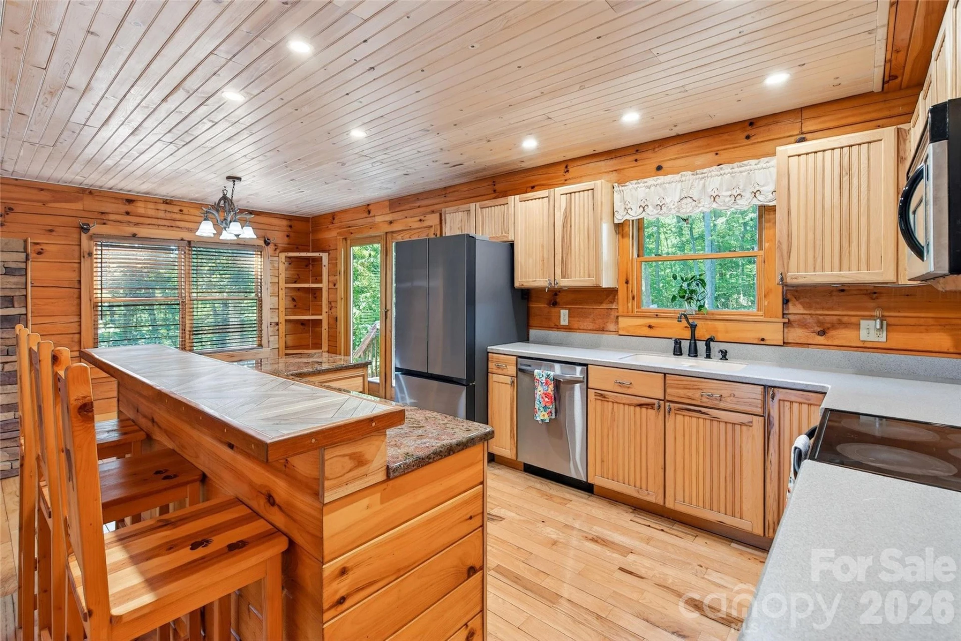 545 Mountain Crest Drive S - Photo 12