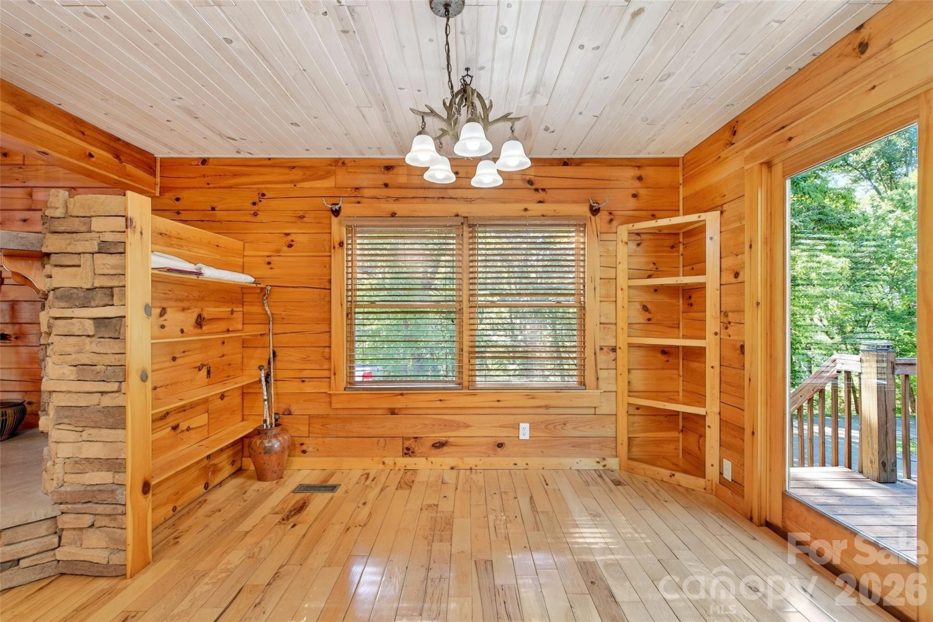 545 Mountain Crest Drive S - Photo 13