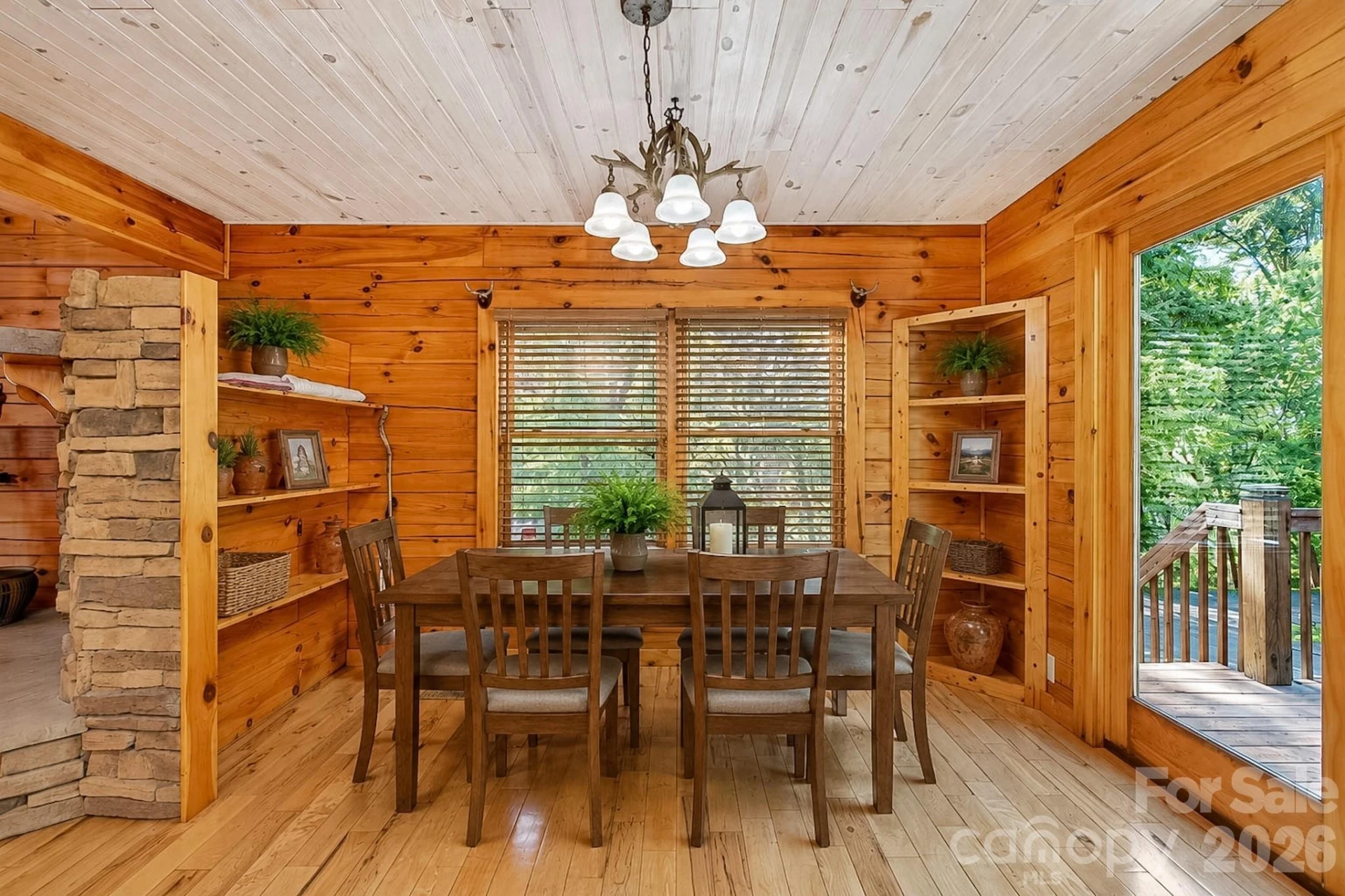 545 Mountain Crest Drive S - Photo 14