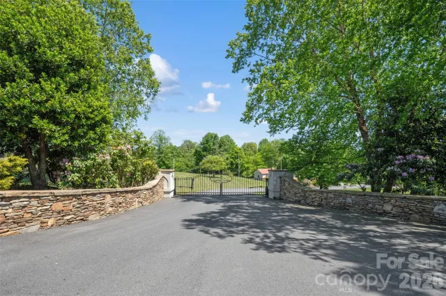 TBD Peddlers Trail, Mars Hill, NC, 28754