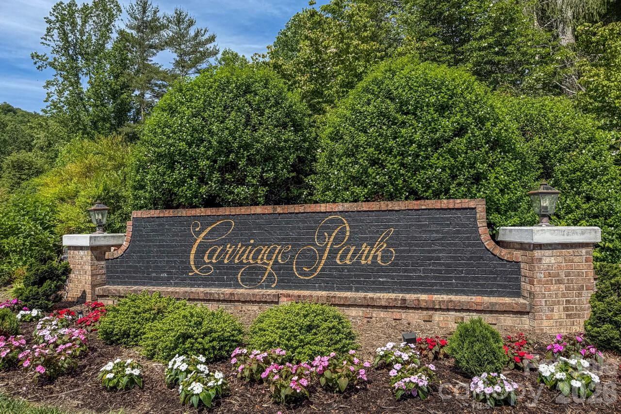 606 Carriage Commons Drive - Photo 48