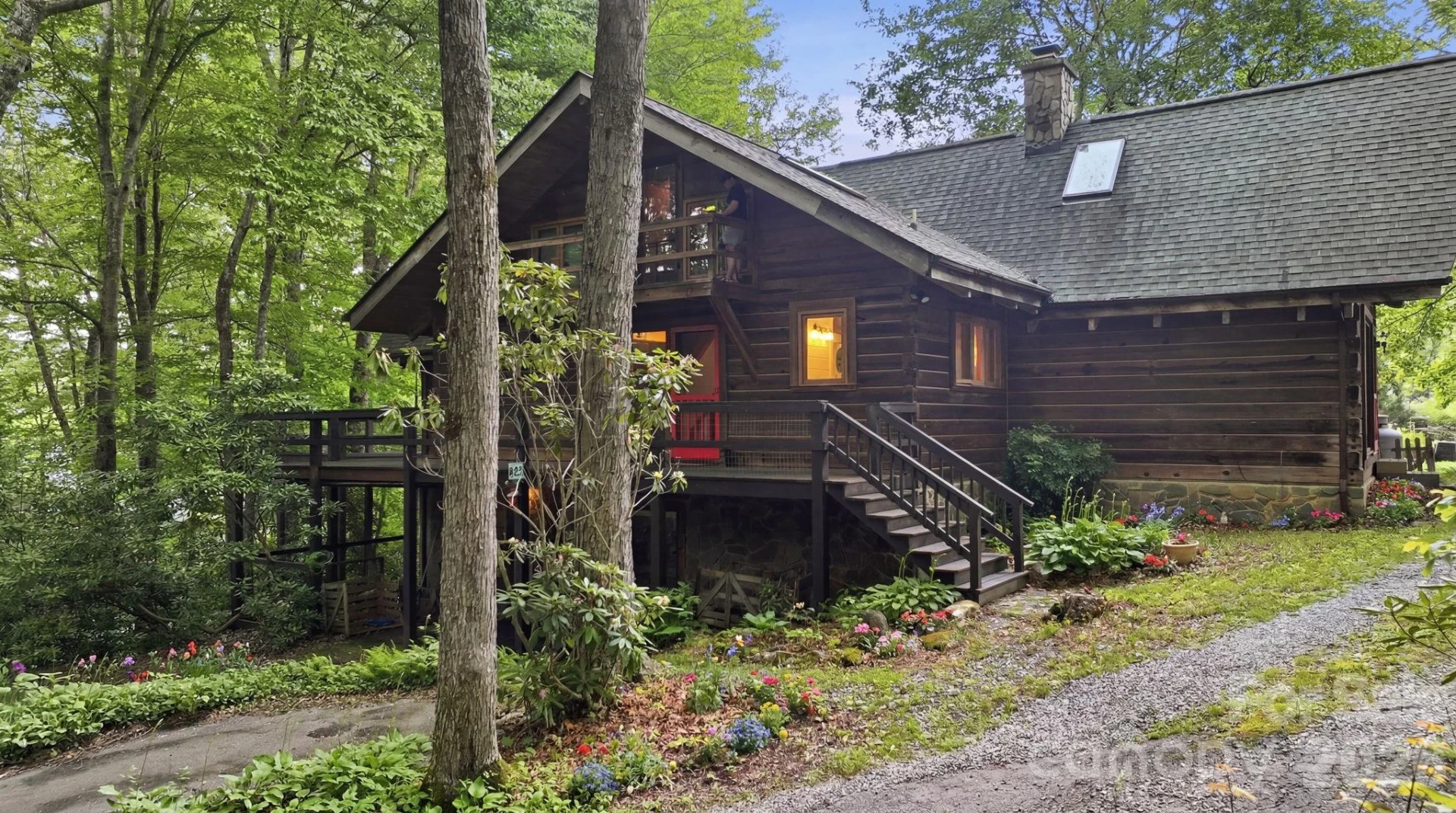 429 Biodome Drive - Photo 4
