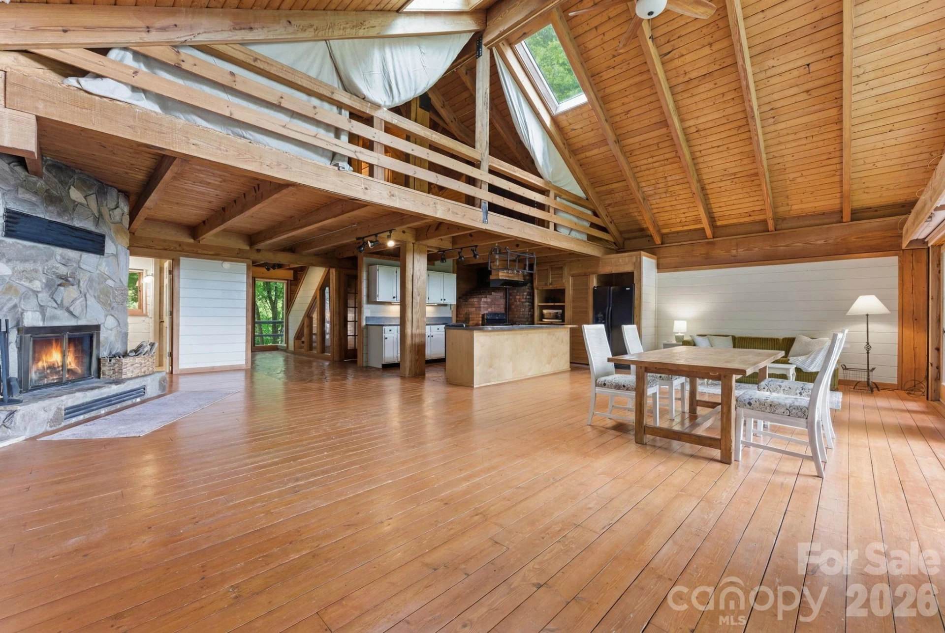 429 Biodome Drive - Photo 13