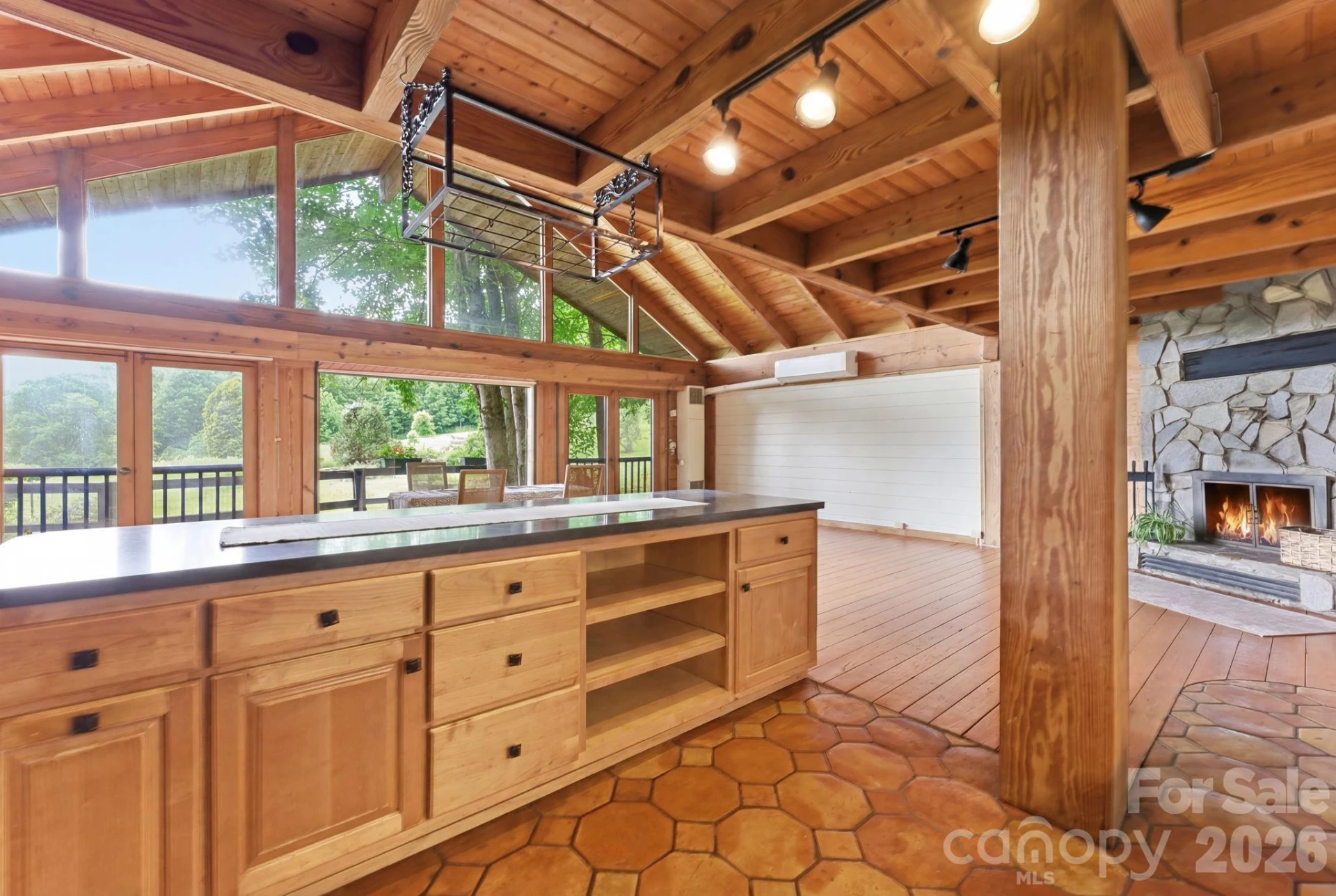 429 Biodome Drive - Photo 14