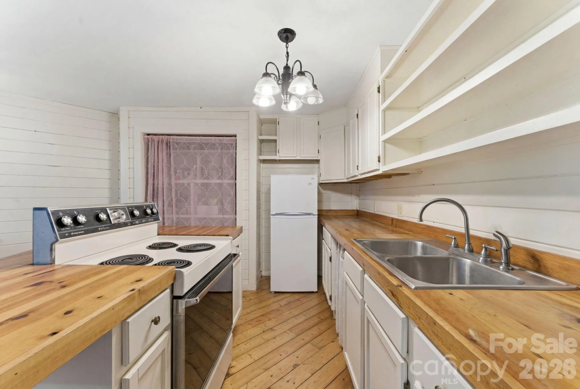 429 Biodome Drive - Photo 27