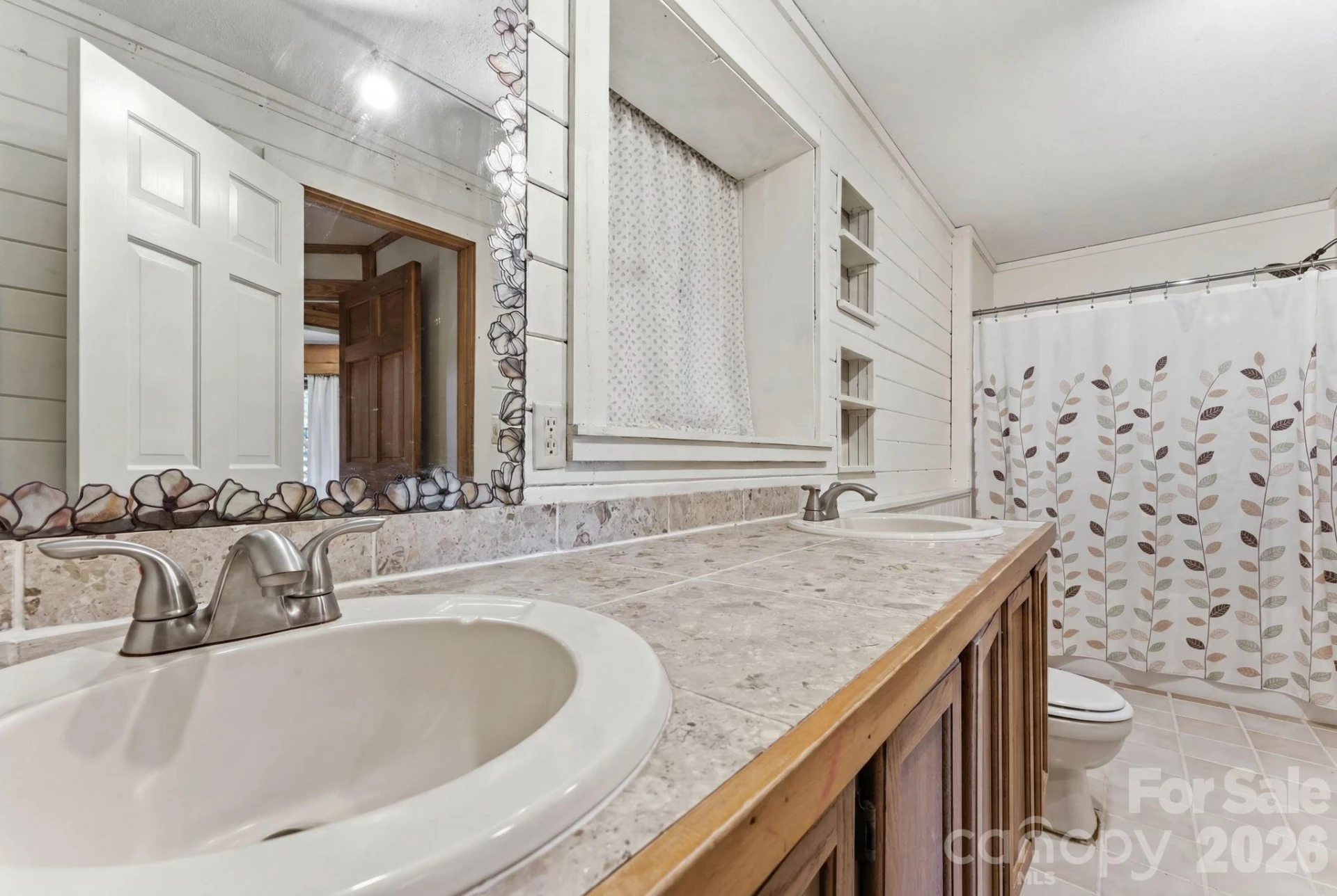 429 Biodome Drive - Photo 30